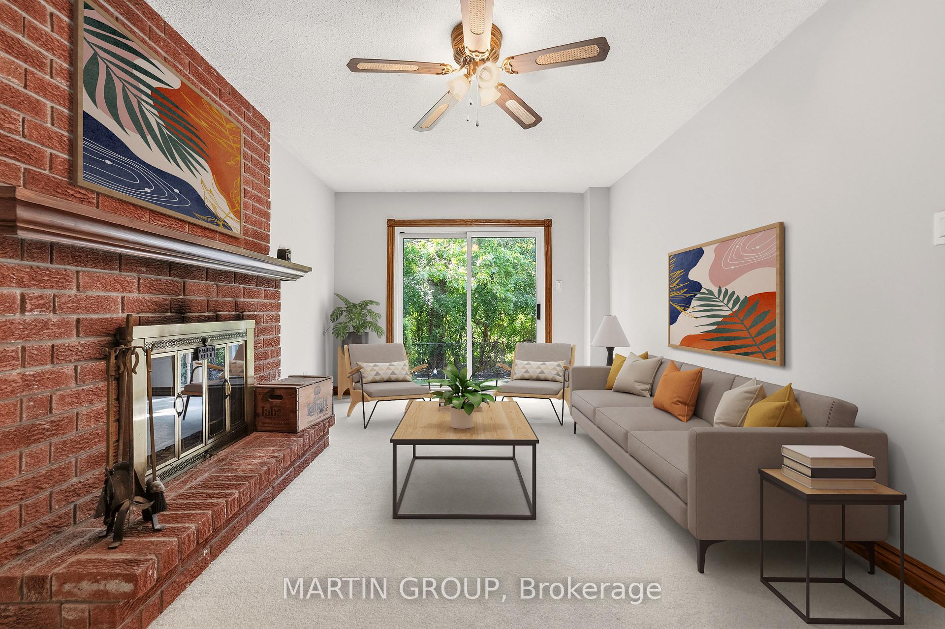 1456 Harmsworth Square