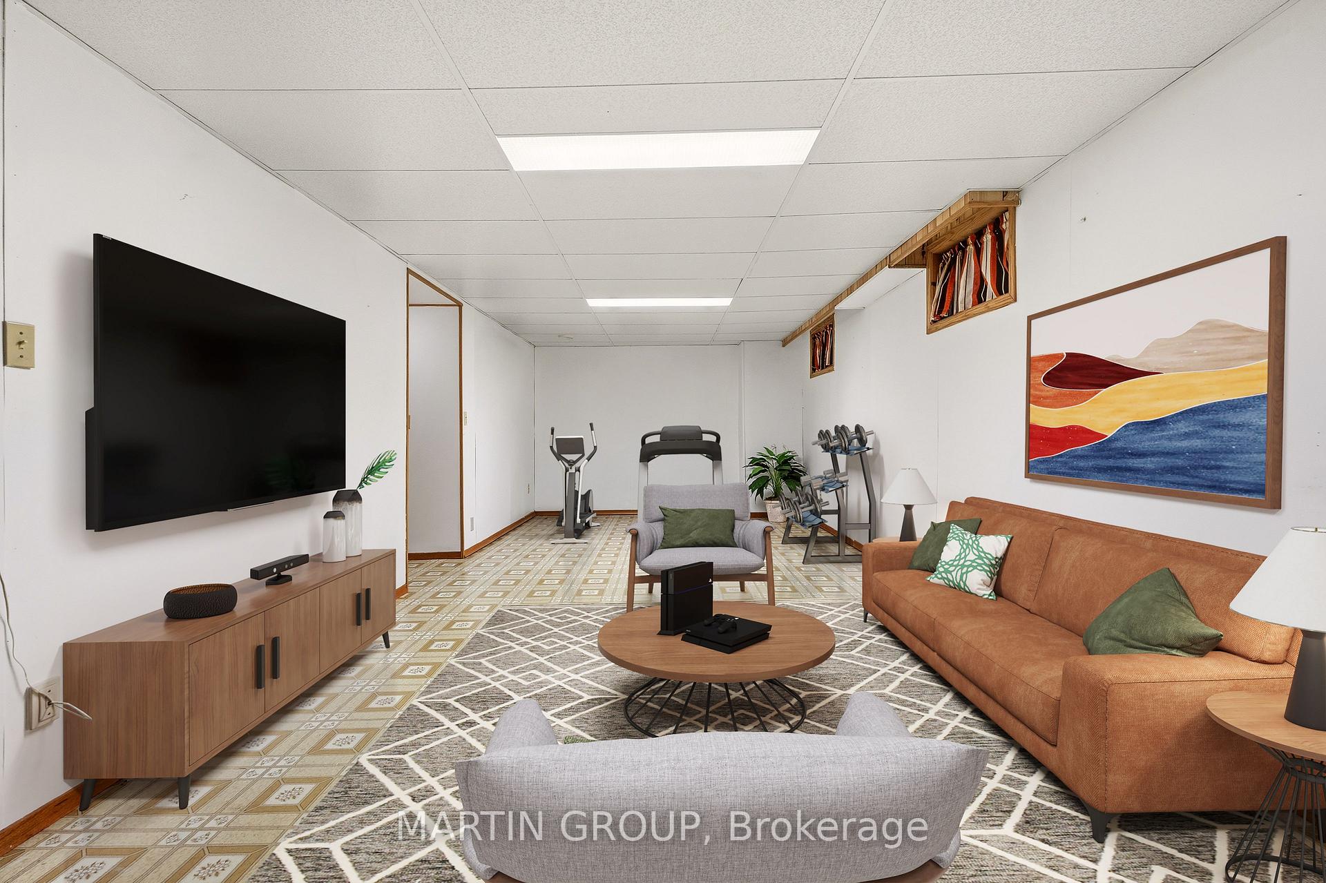 1456 Harmsworth Square