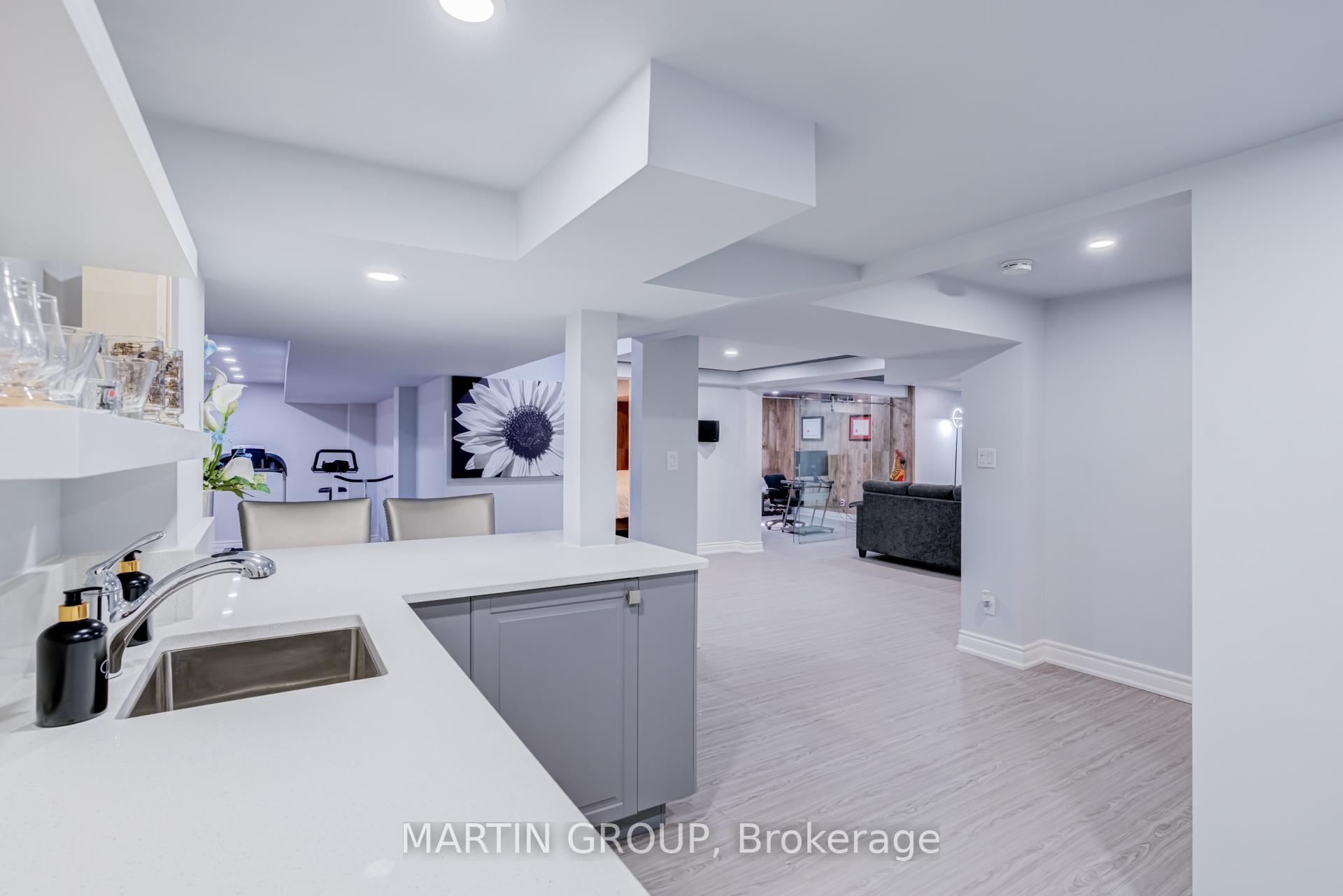 1359 Saddler Circle
