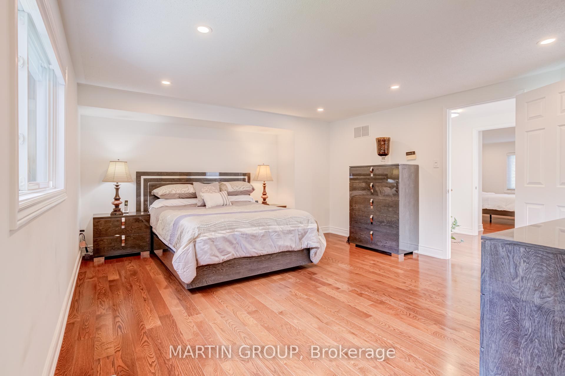 1359 Saddler Circle