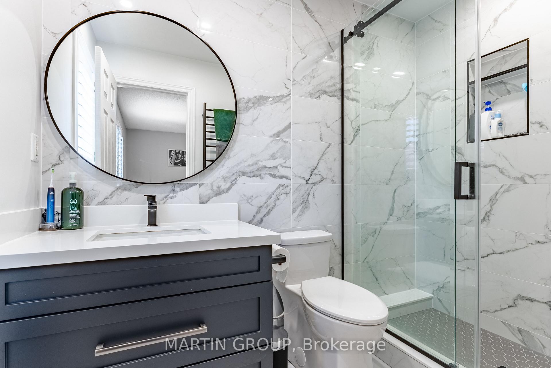 2425 Grand Oak Trail