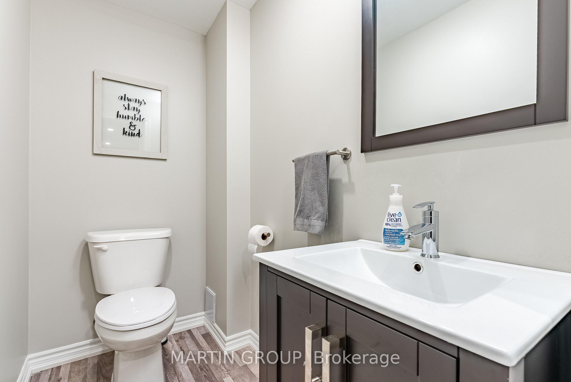 2425 Grand Oak Trail