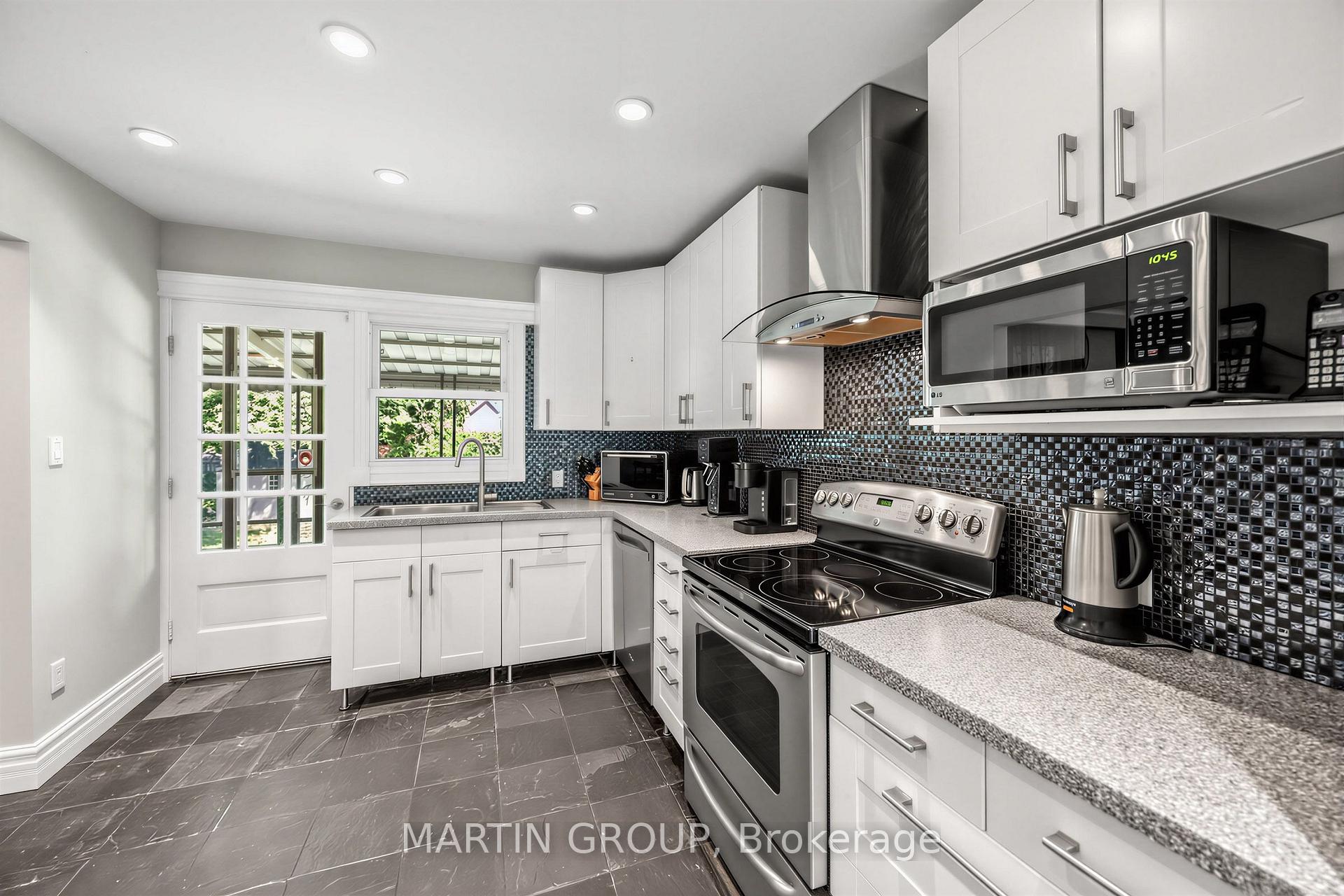 88 Rabbit Lane, Toronto