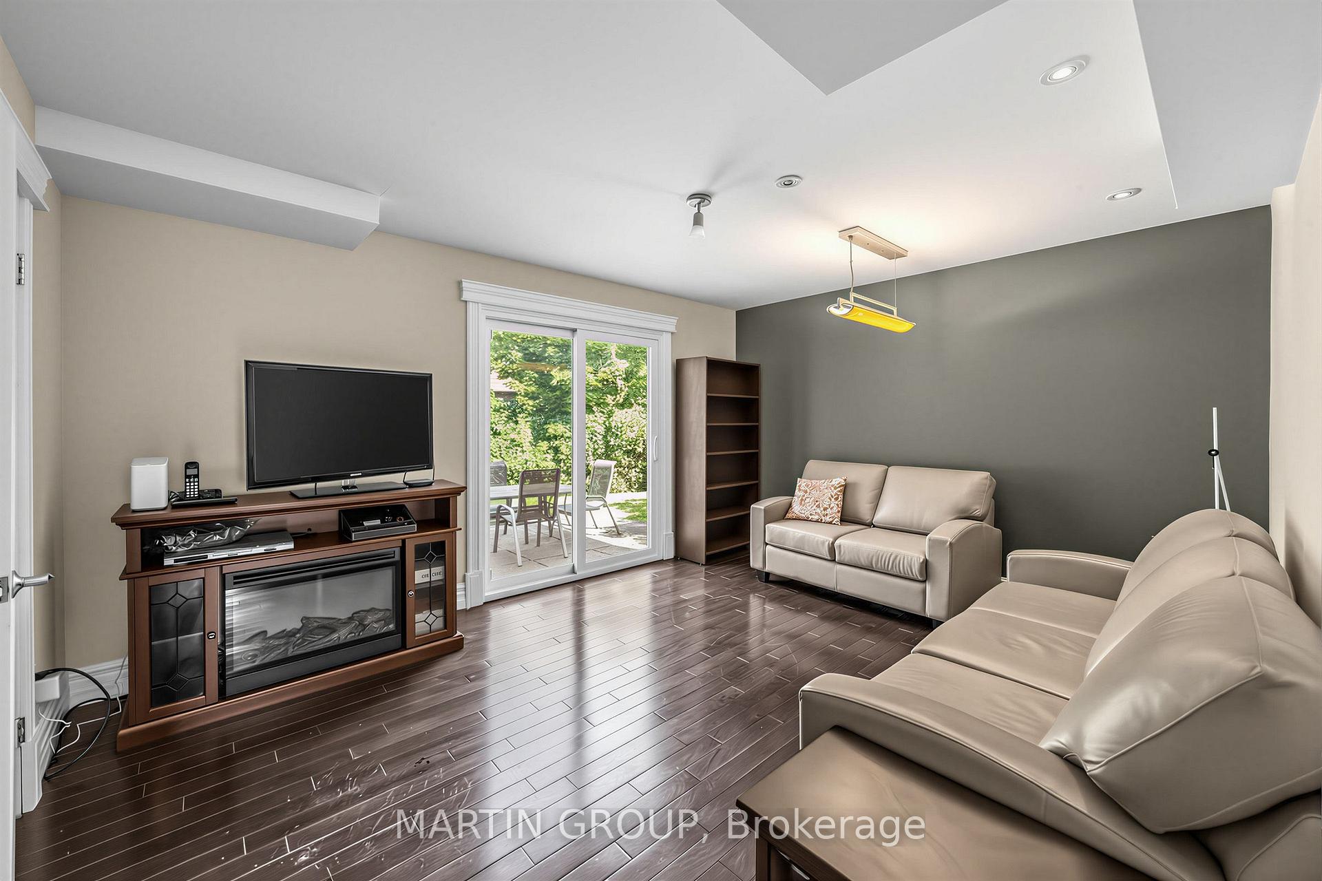 88 Rabbit Lane, Toronto