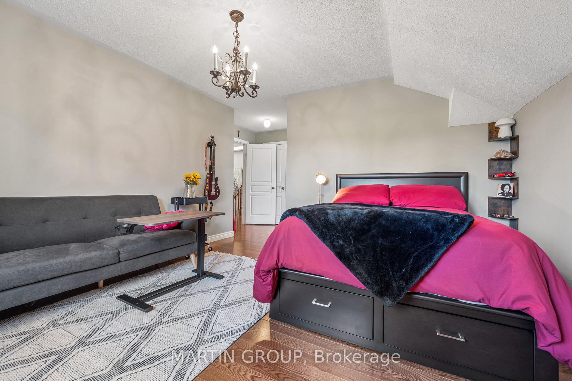 2283 Briargrove Circle