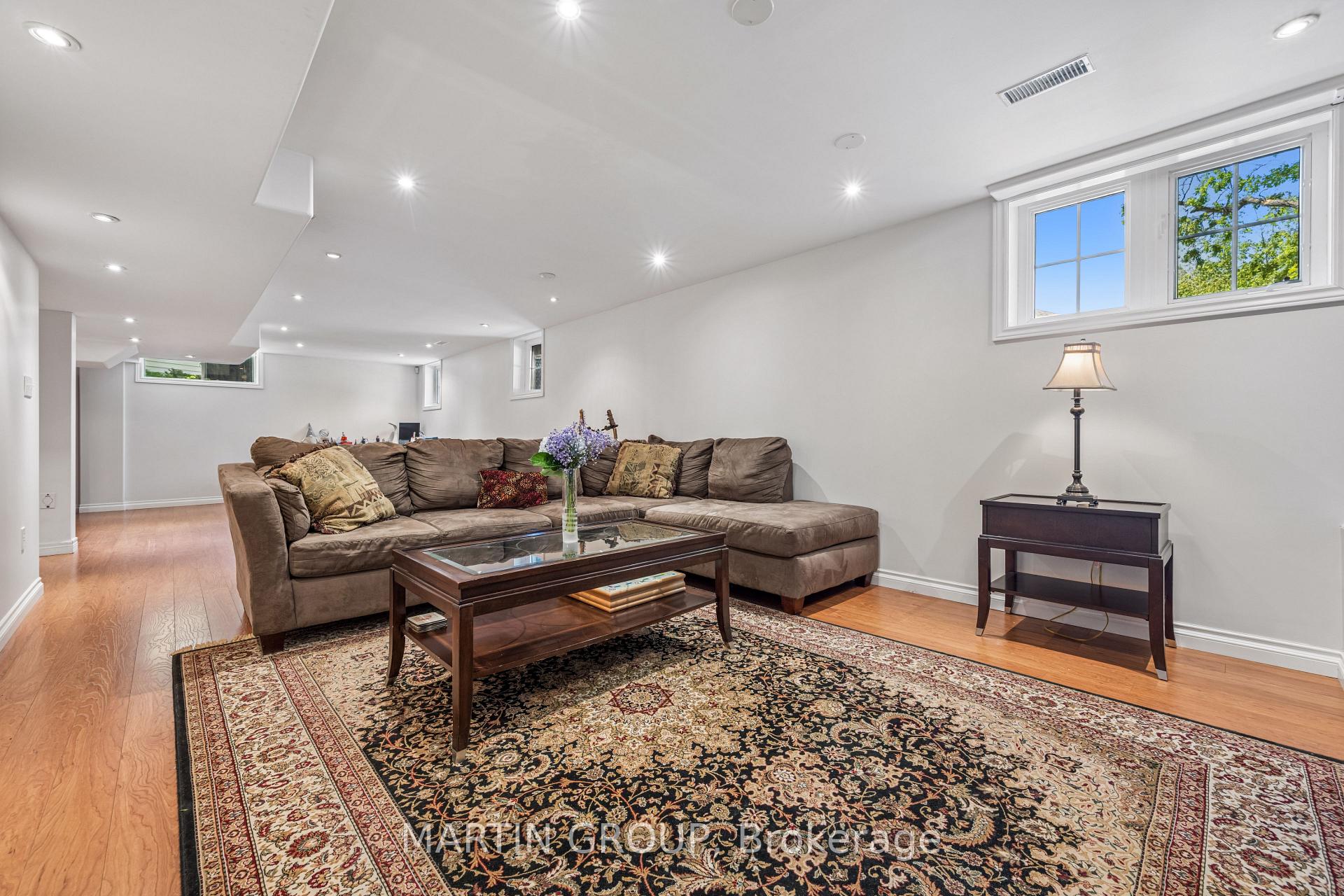 2283 Briargrove Circle