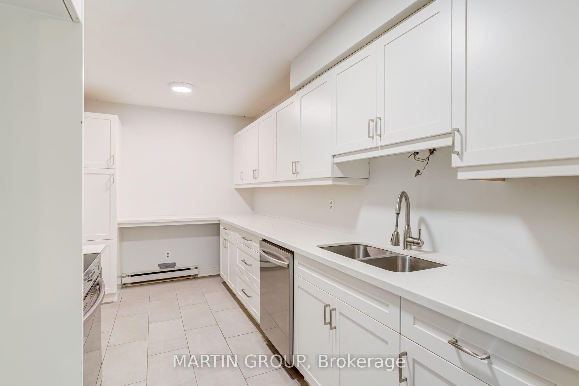 5076 New Street 23