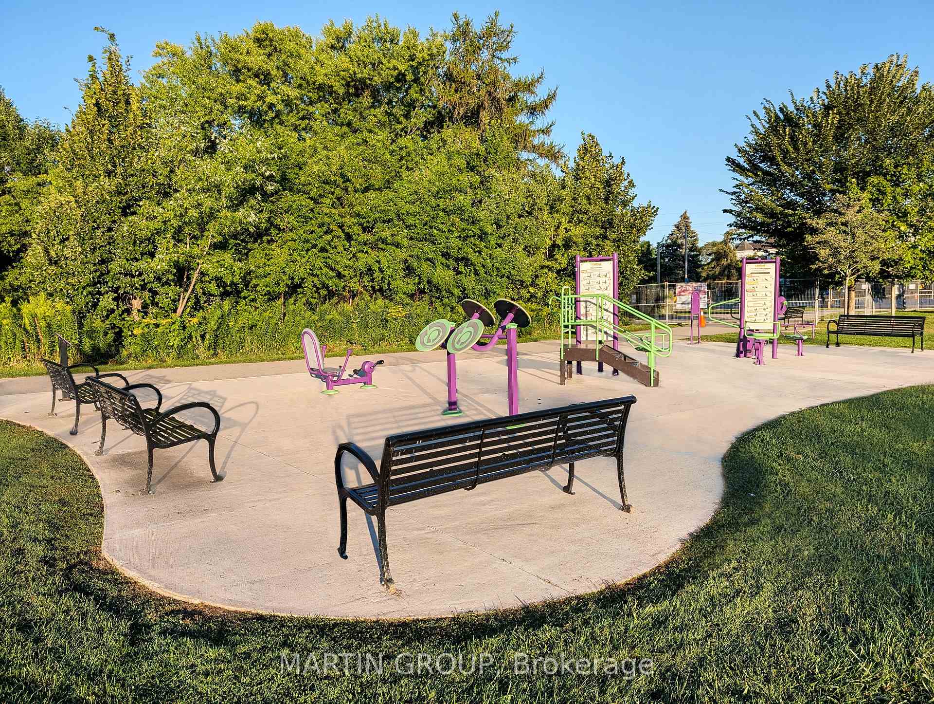 5280 Lakeshore Road 1102