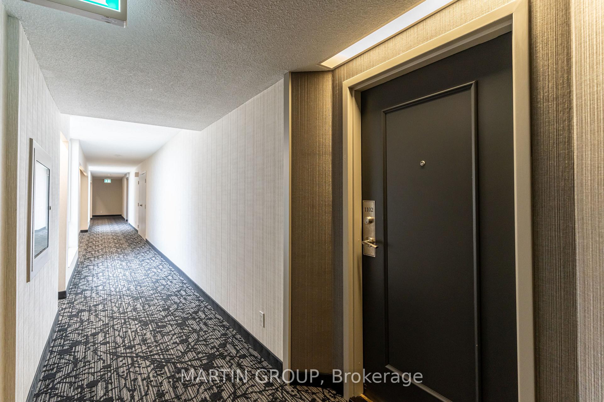5280 Lakeshore Road 1102