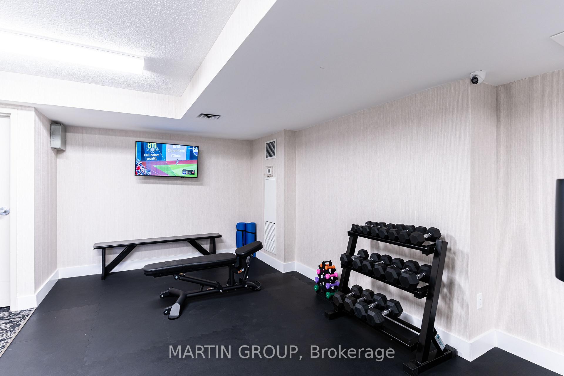5280 Lakeshore Road 1102