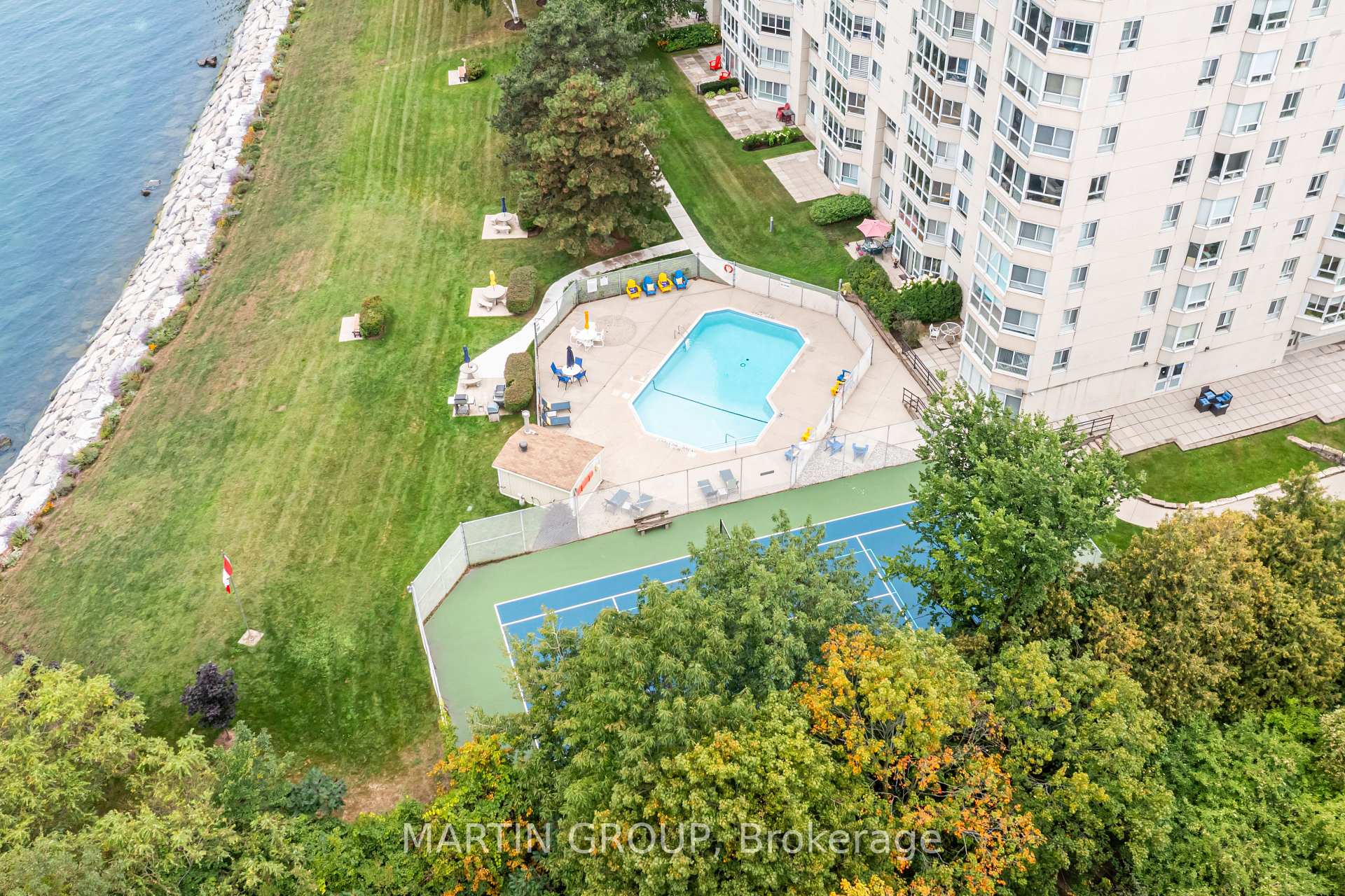5280 Lakeshore Road 1102