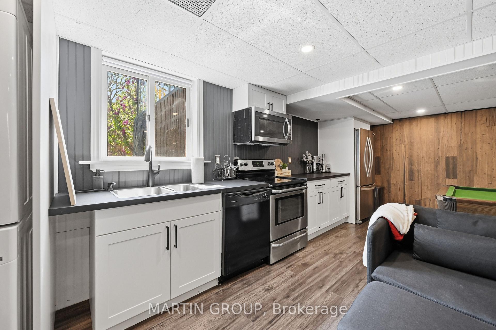 376 Carrier Lane