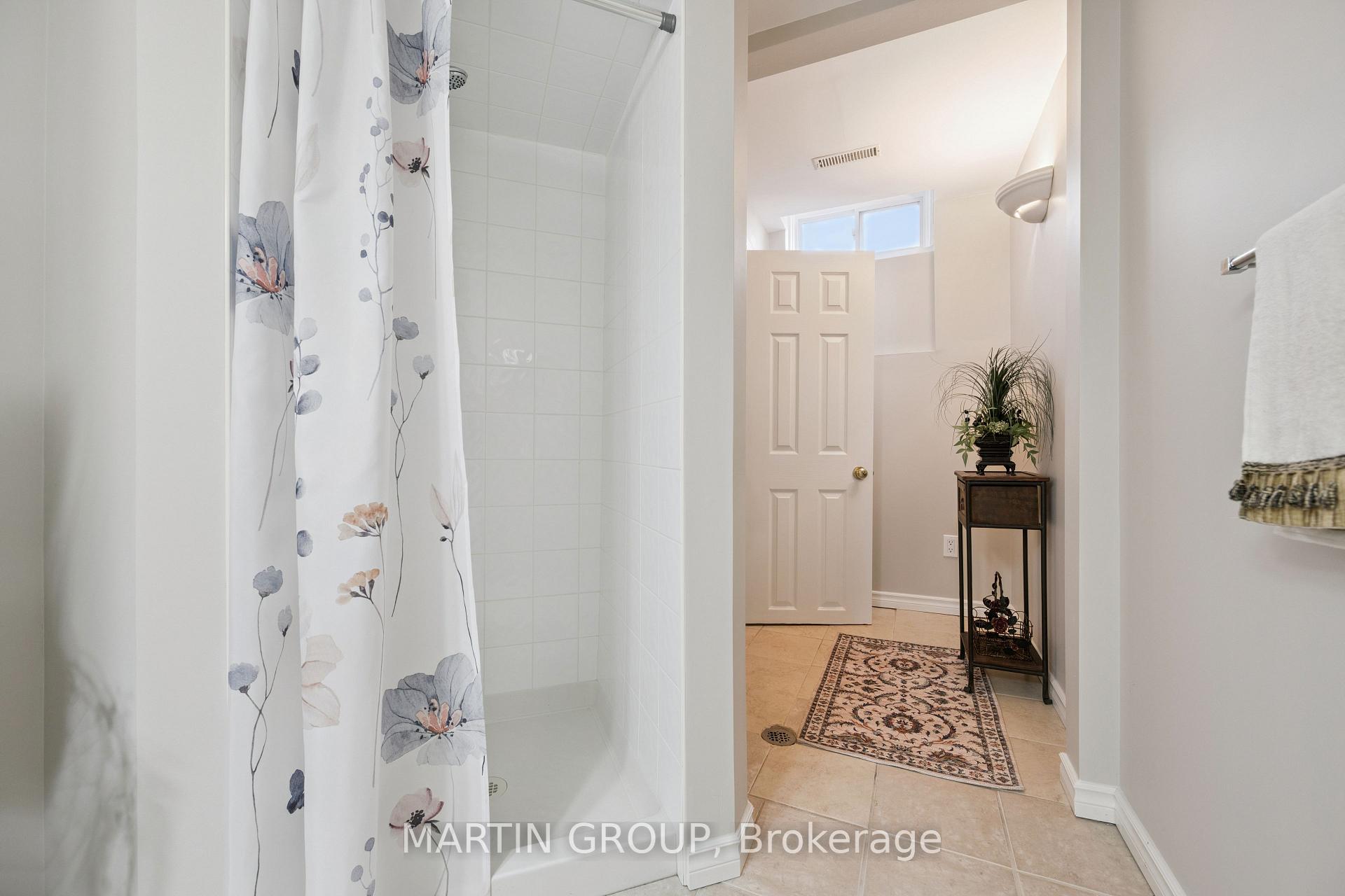250 Mccraney Street W