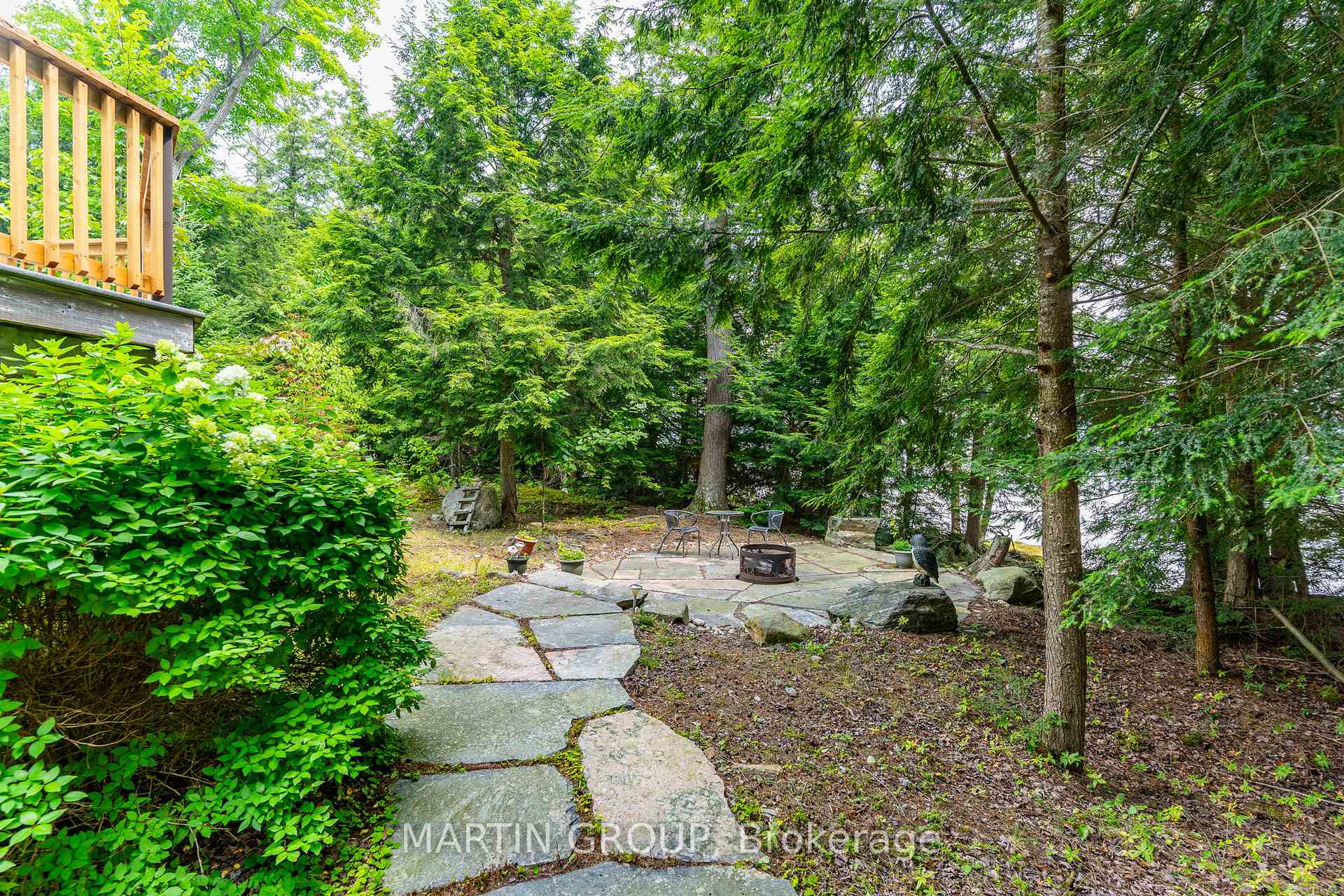 1184 Rattlesnake Road