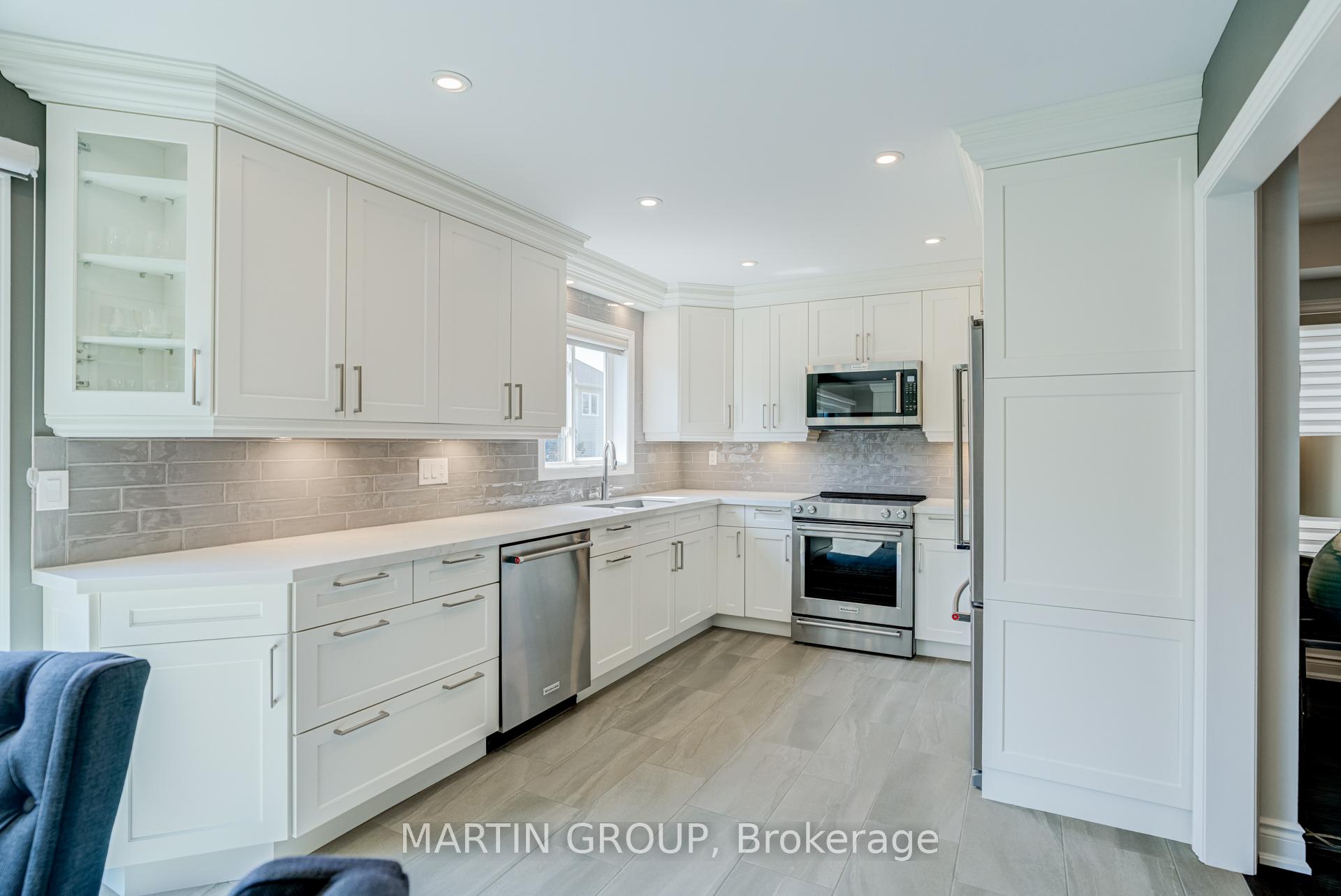 59 Fiddlehead Crescent
