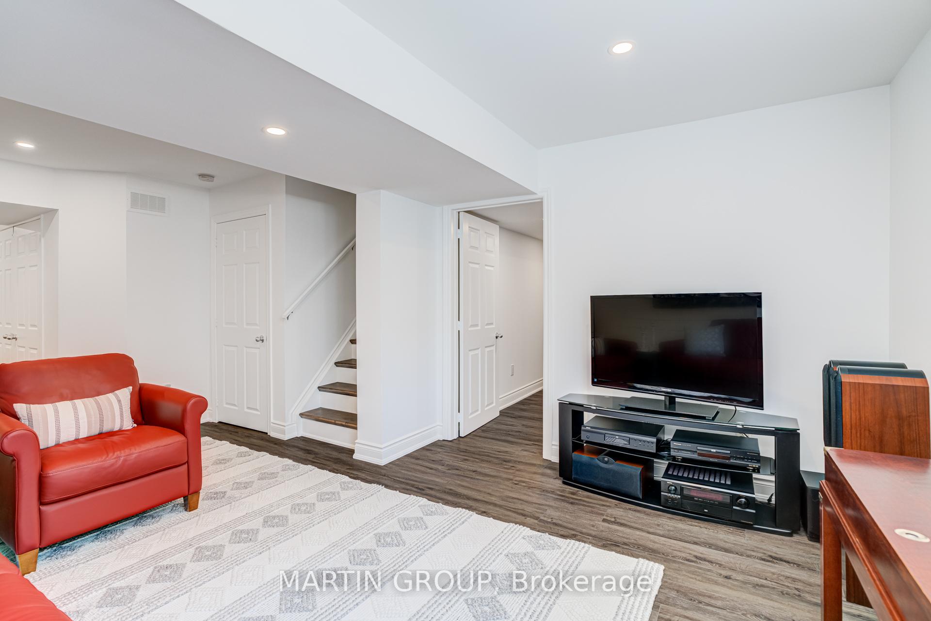 59 Fiddlehead Crescent