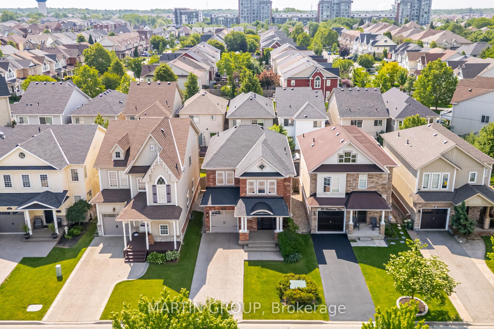 59 Fiddlehead Crescent