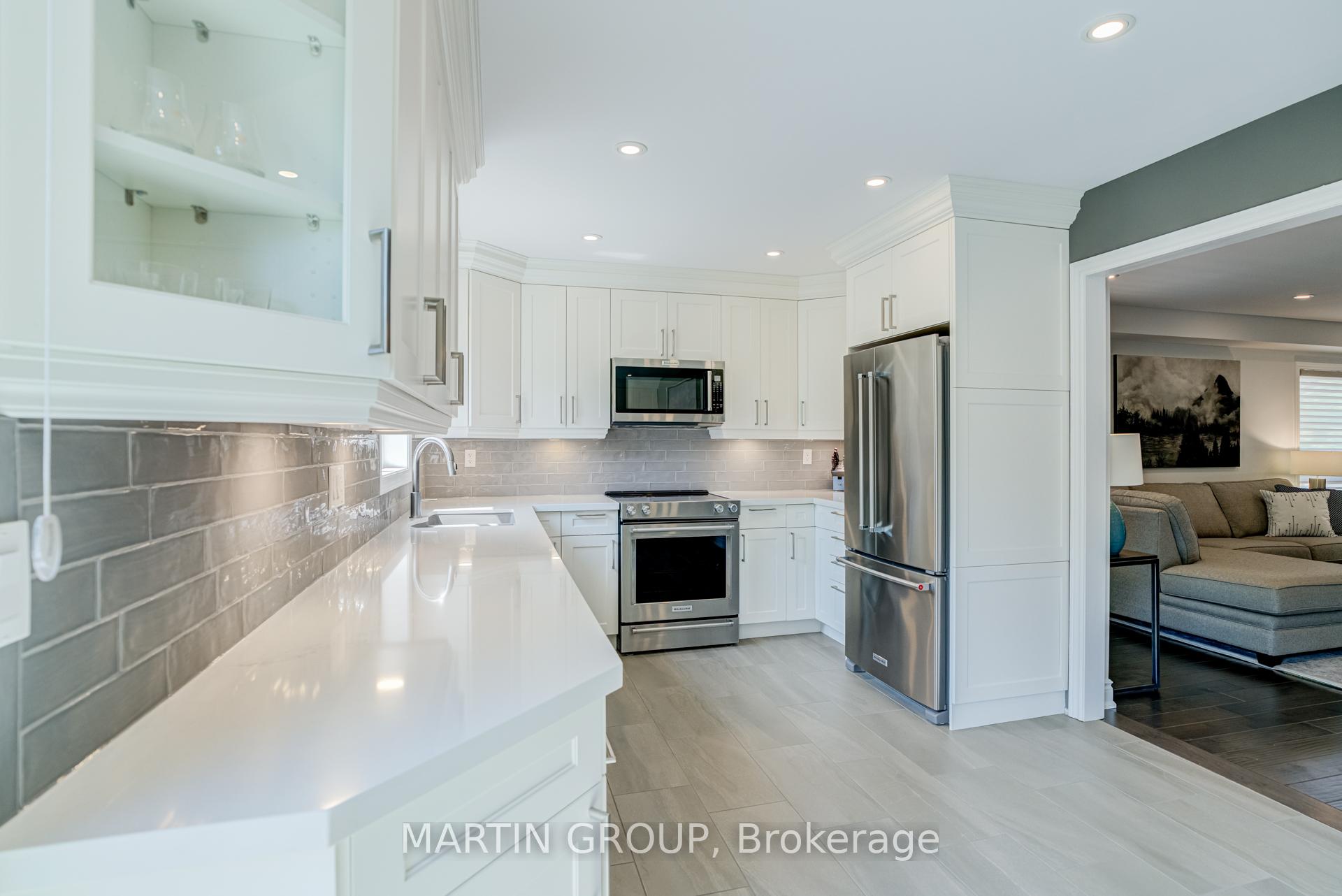 59 Fiddlehead Crescent