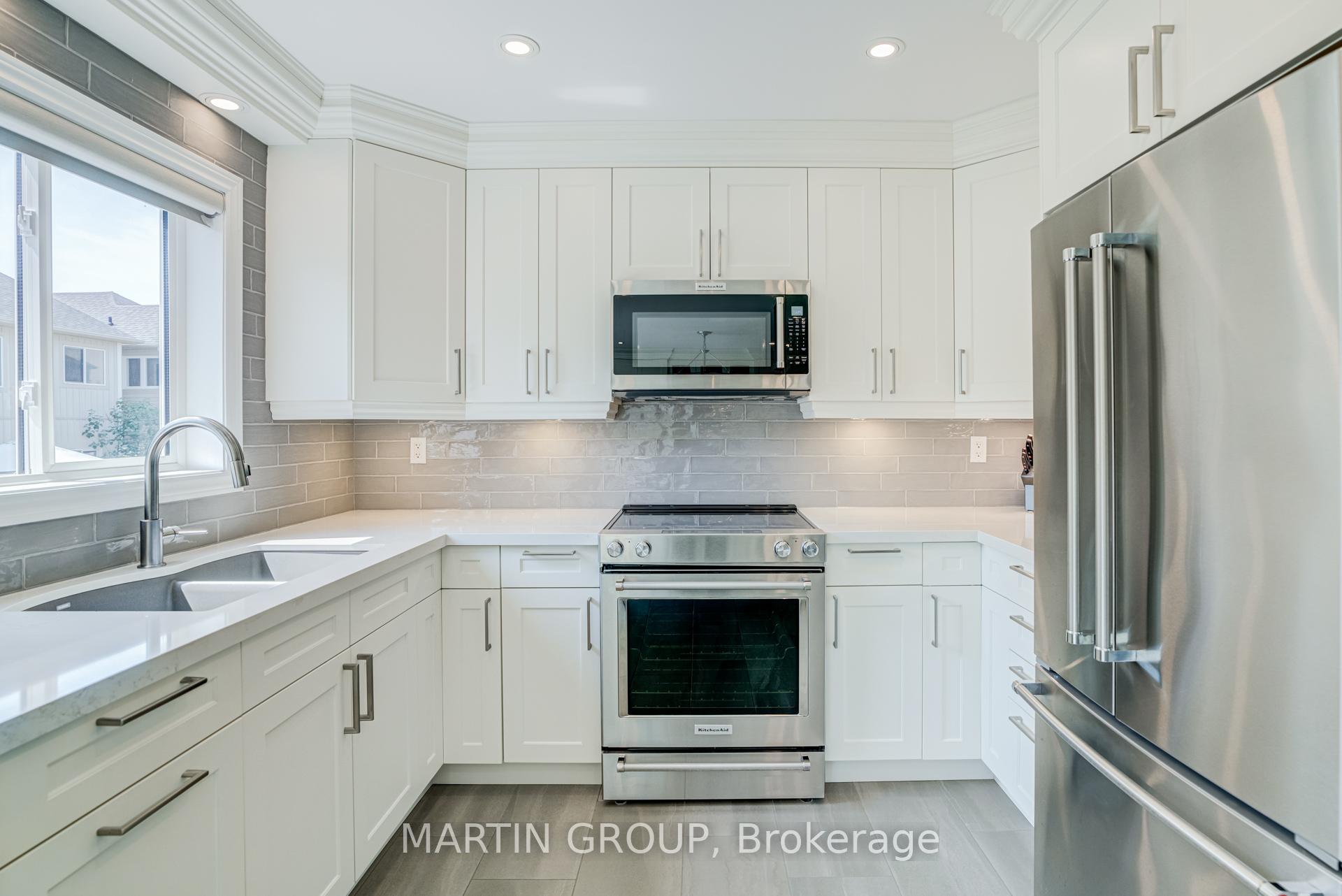 59 Fiddlehead Crescent