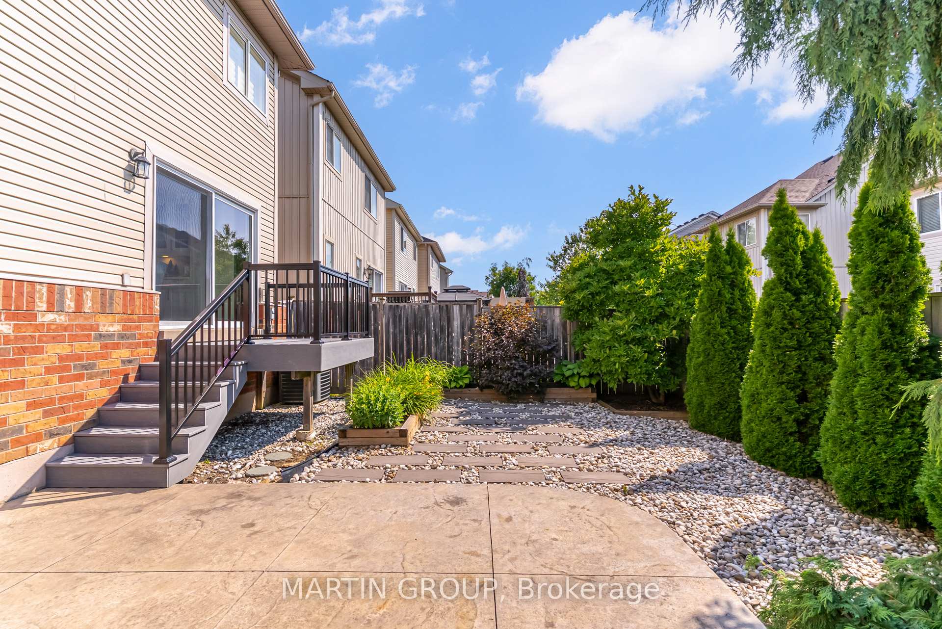 59 Fiddlehead Crescent