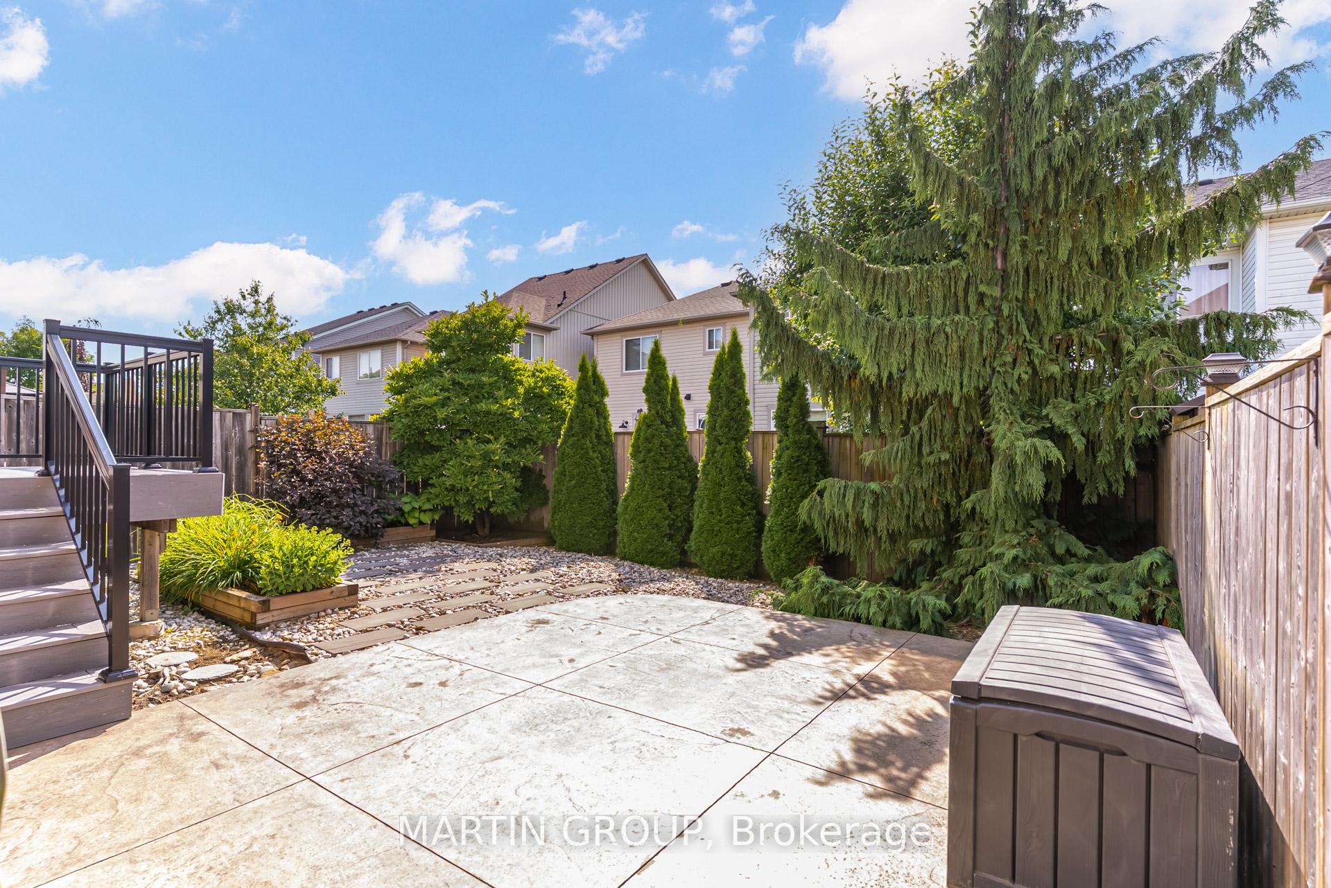 59 Fiddlehead Crescent