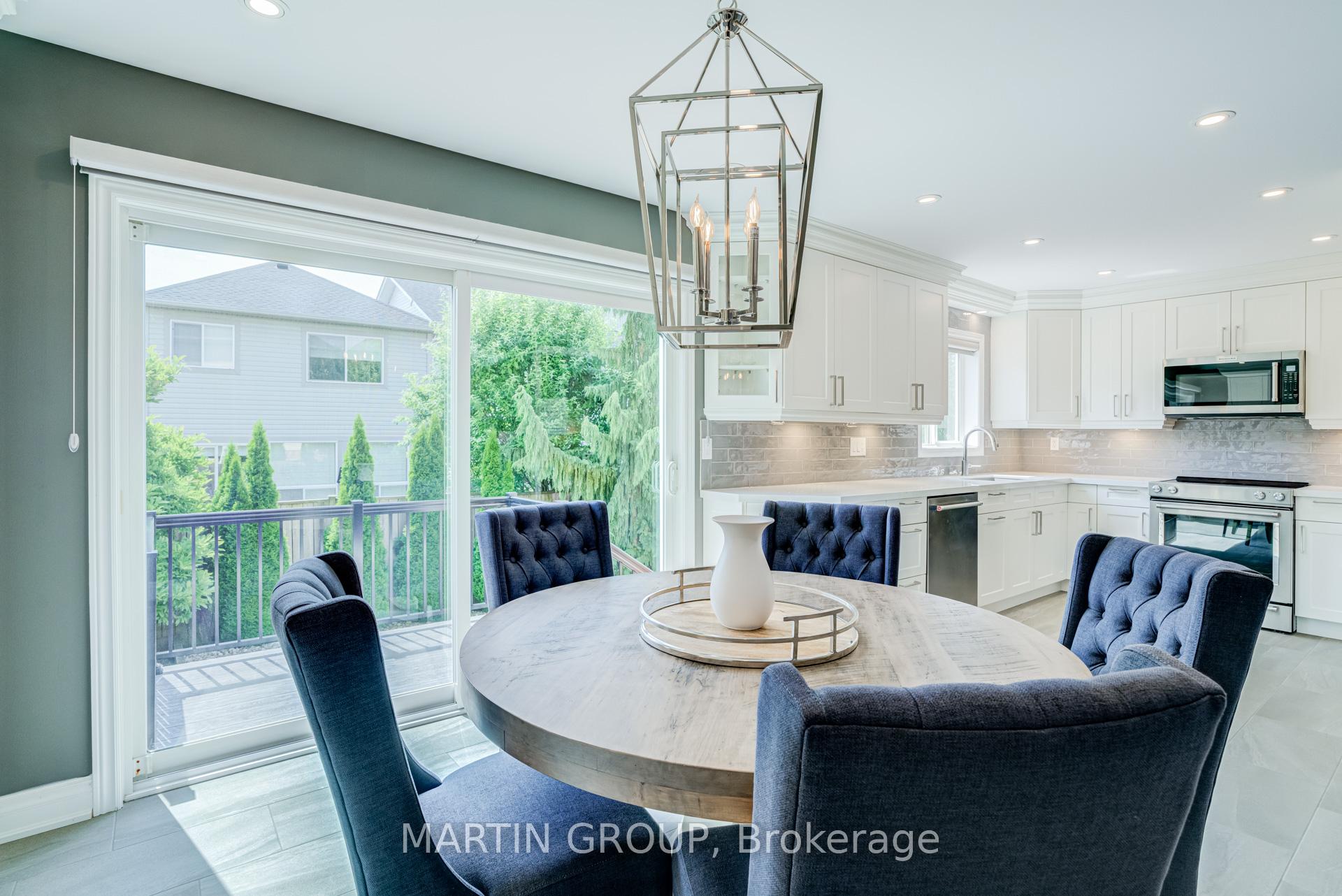59 Fiddlehead Crescent