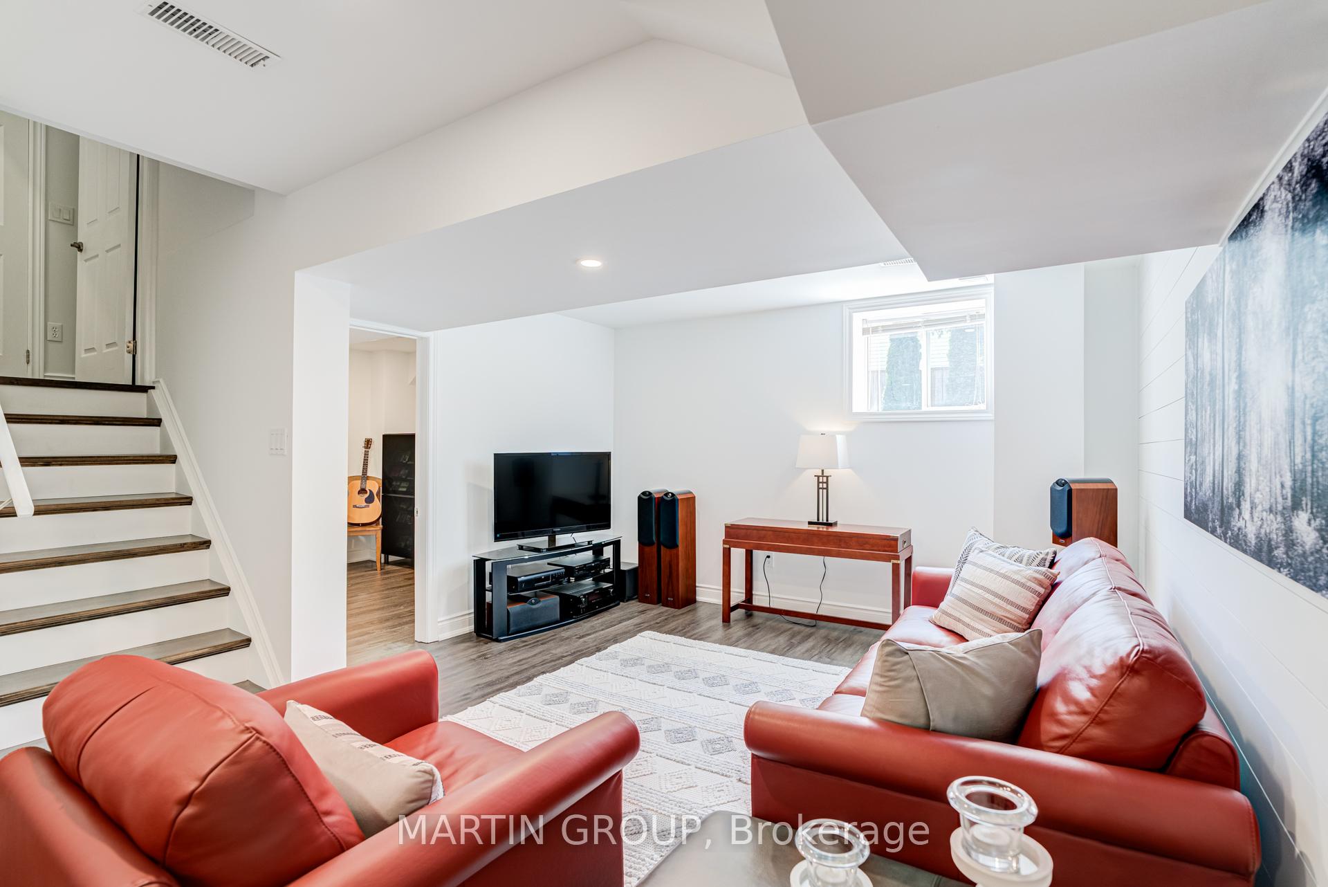 59 Fiddlehead Crescent