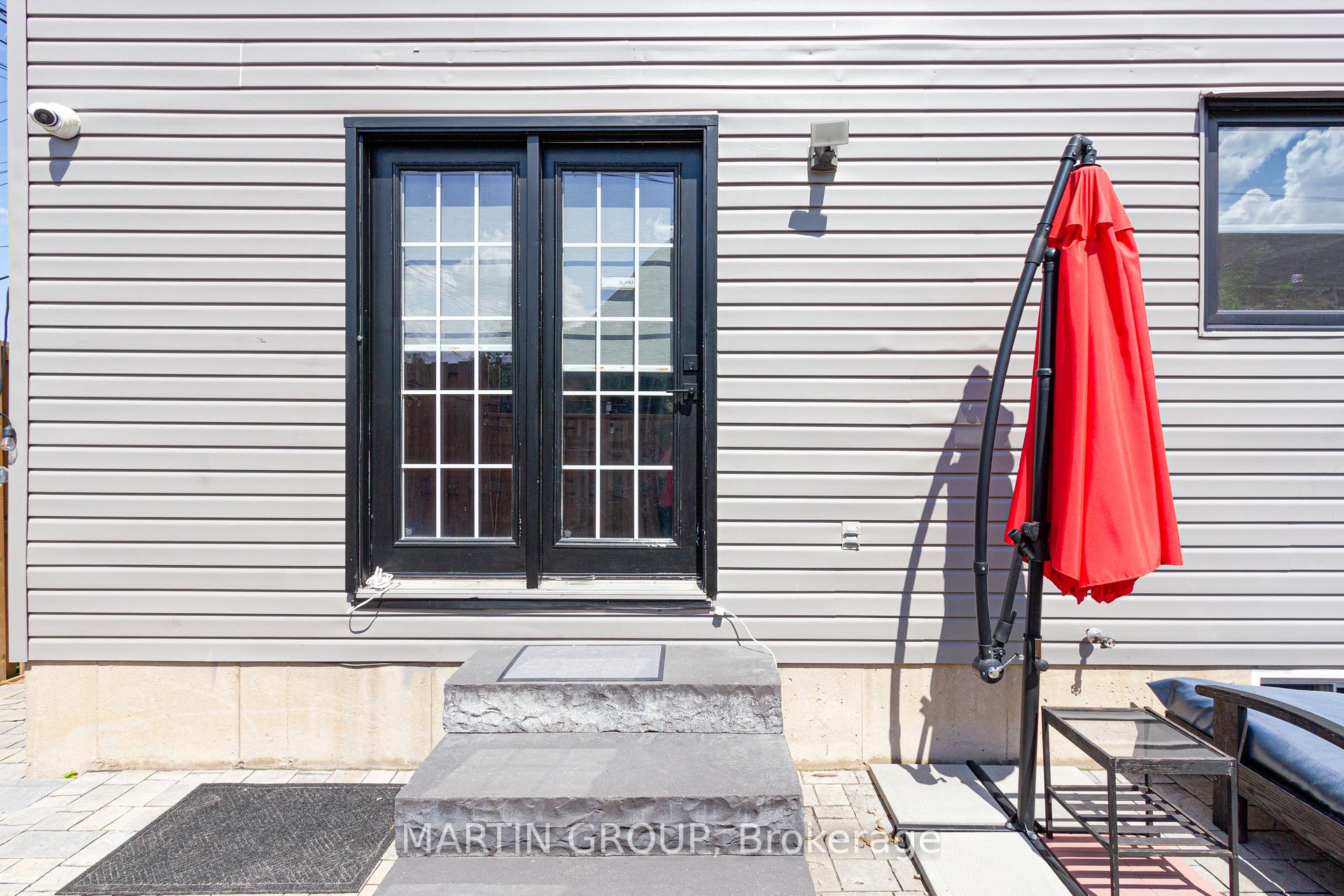 48 Evans Street