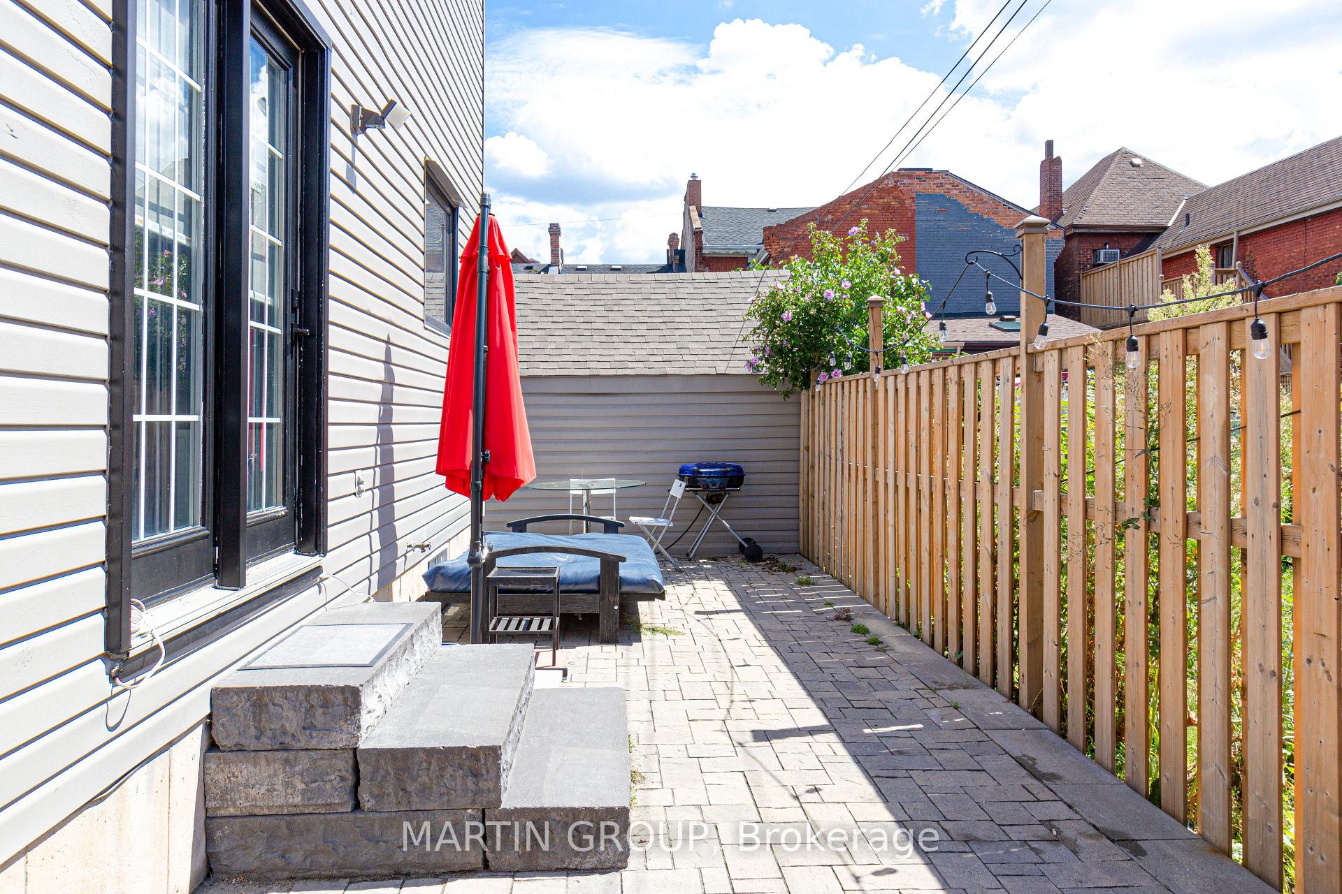 48 Evans Street