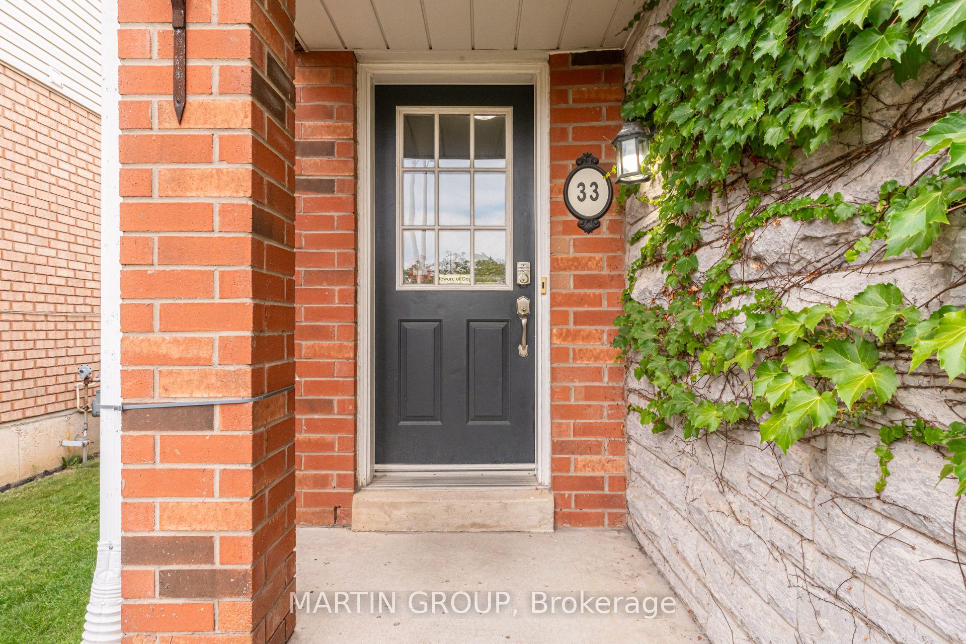 33 Slater Court