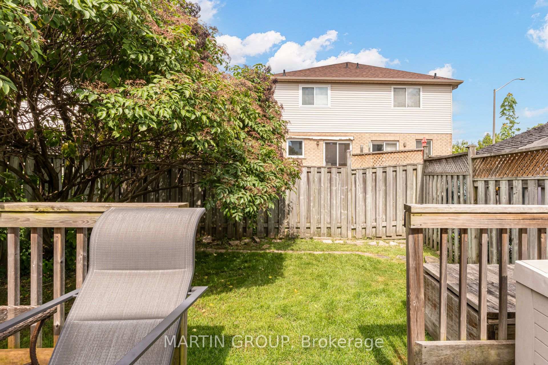 33 Slater Court