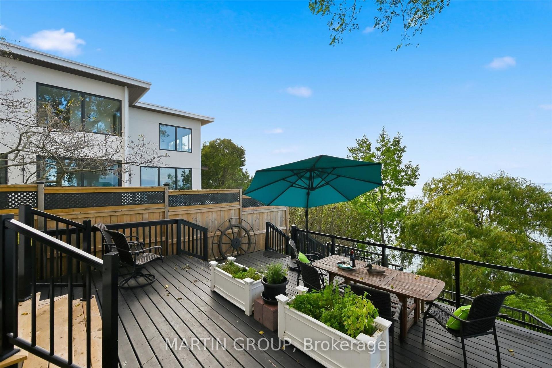 29 CONSIDINE Avenue