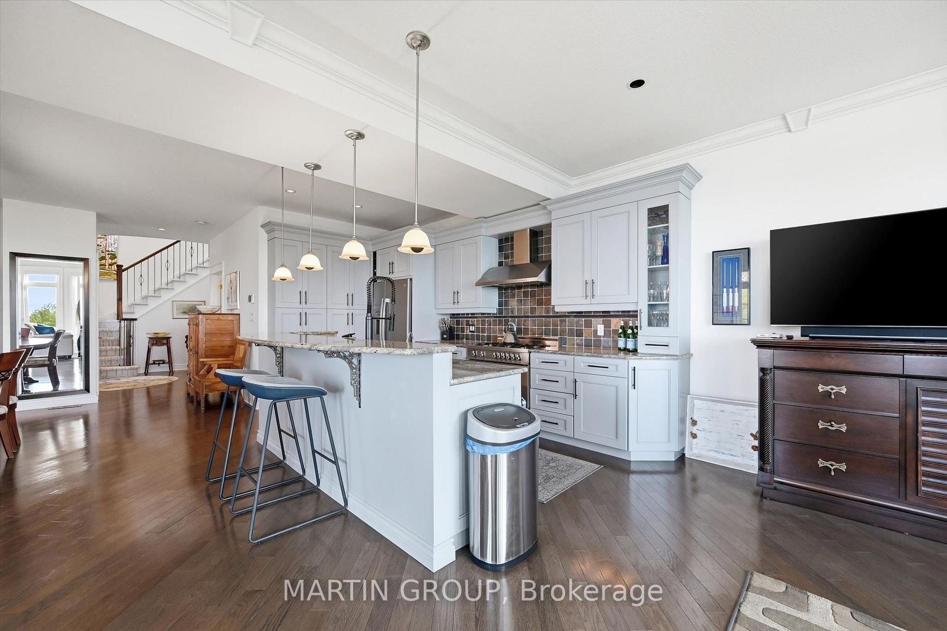 29 CONSIDINE Avenue