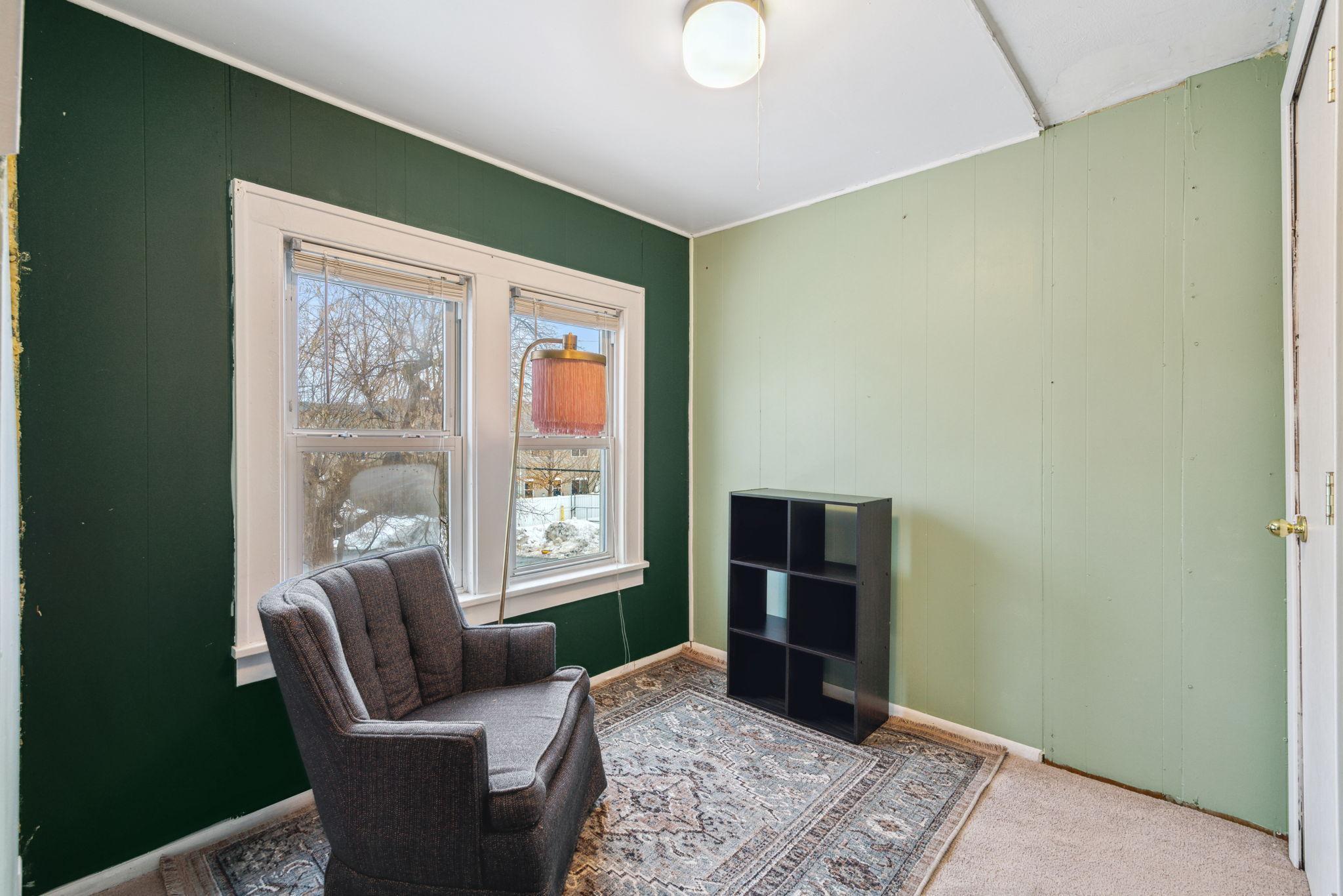 3911 Lookout Place