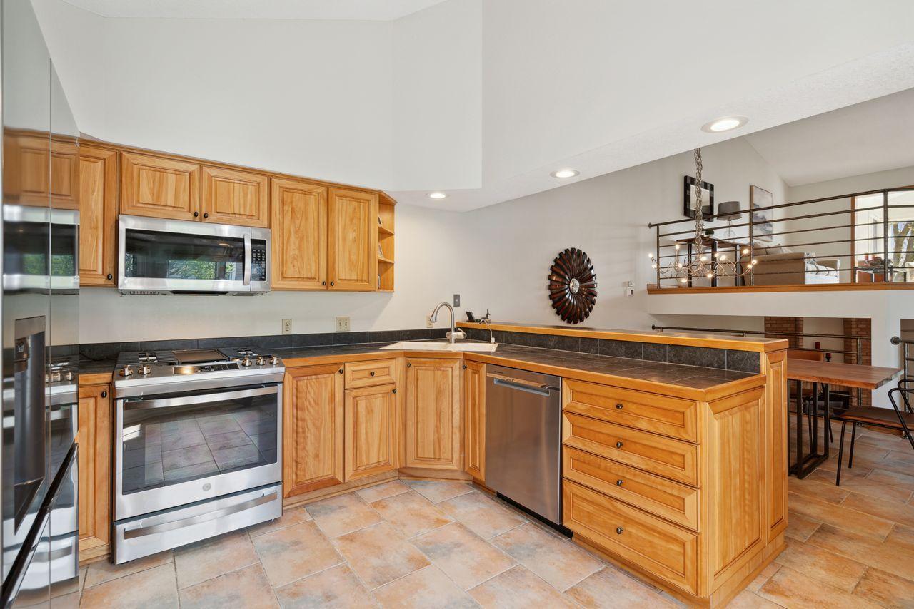 11851 Minnetonka Boulevard
