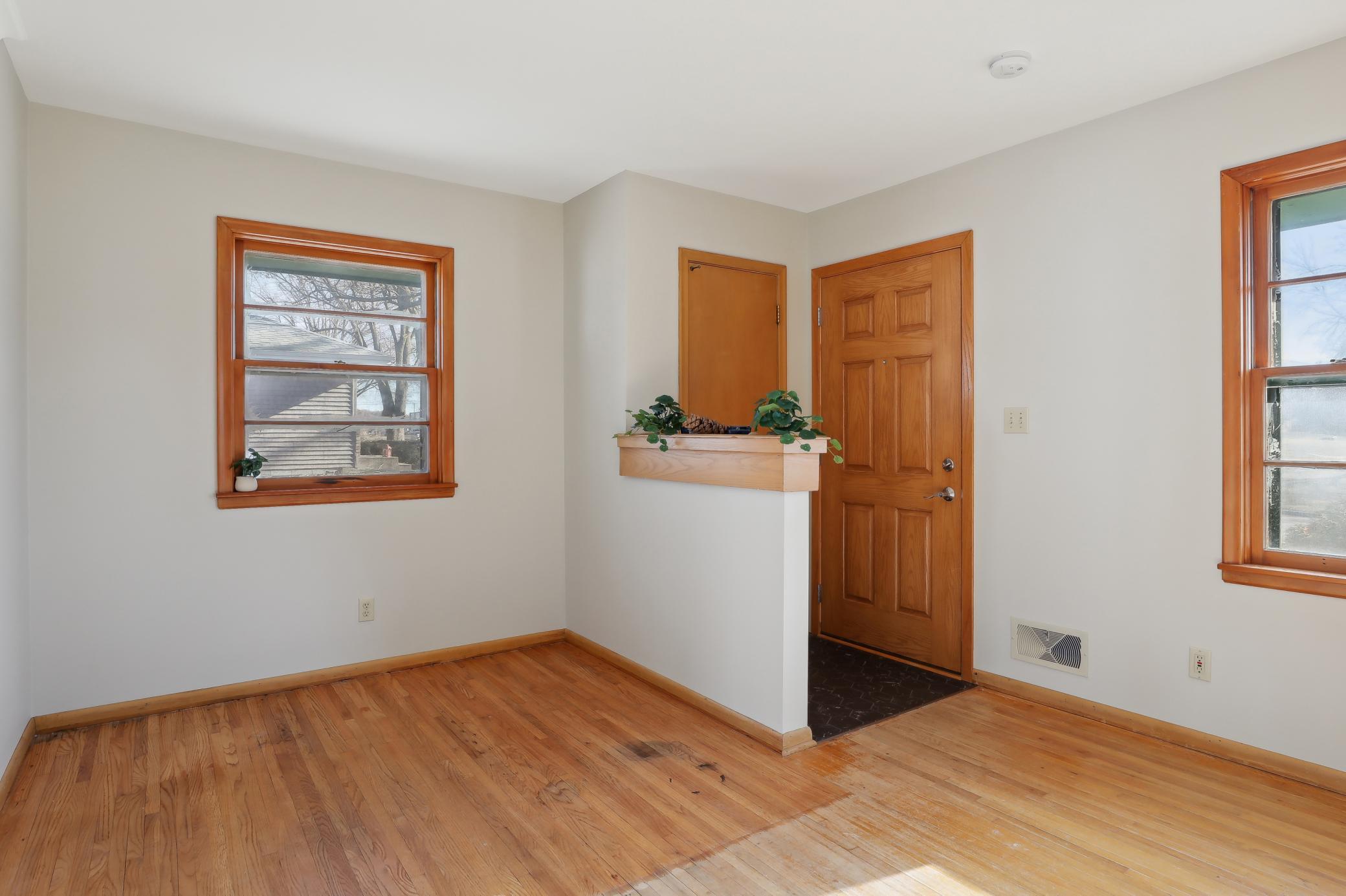 199 County Road C2 W