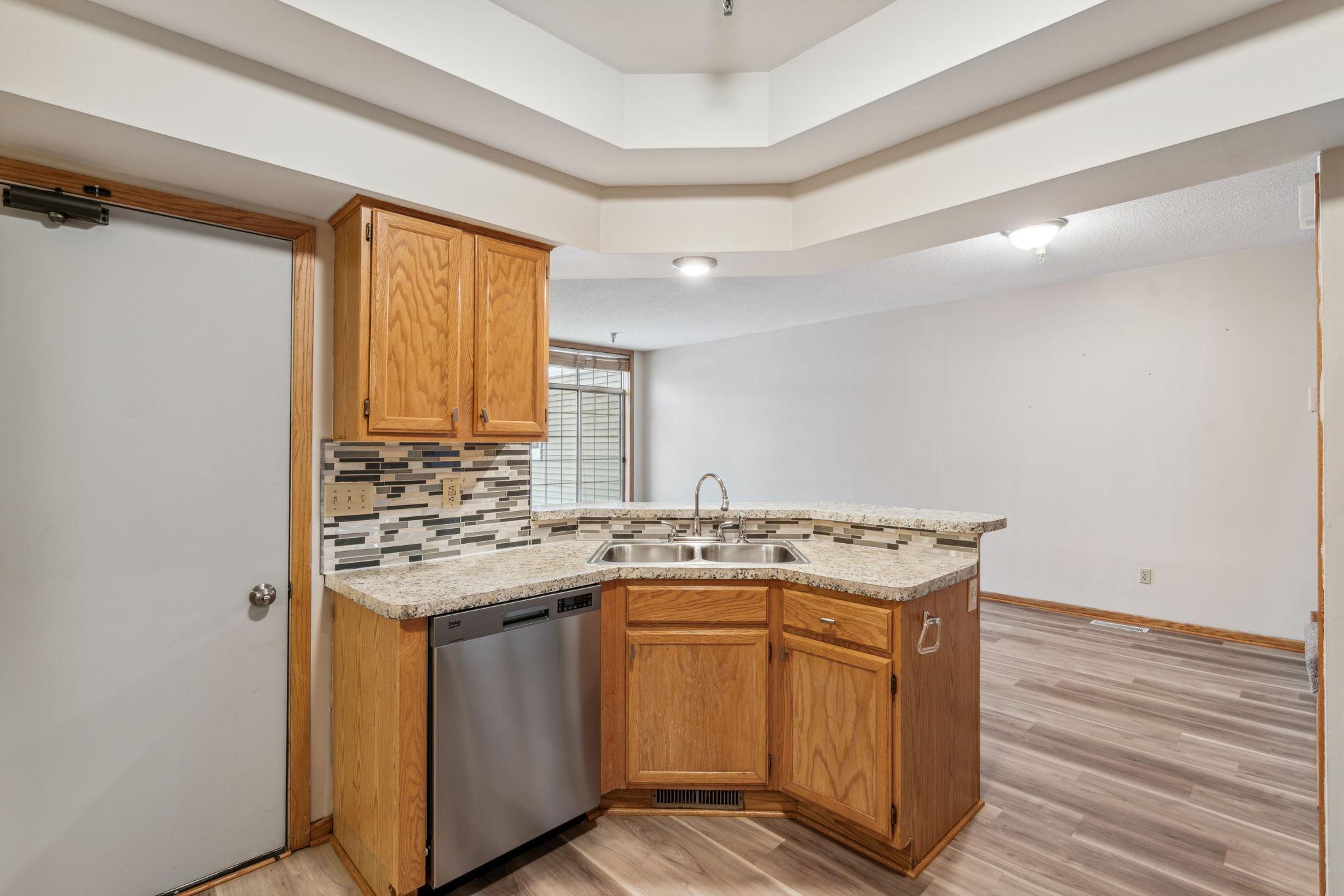 18085 Settlers Way