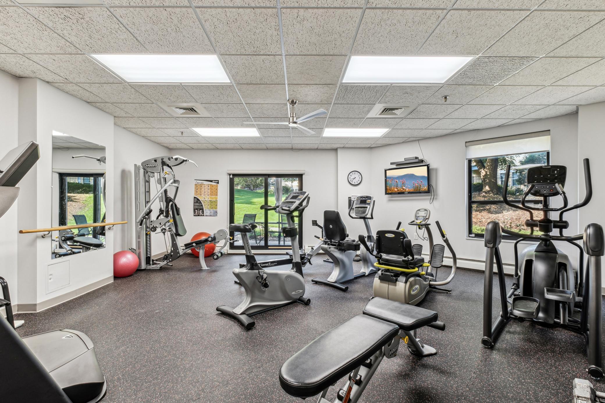 6615 Lake Shore Drive S Unit: 1008