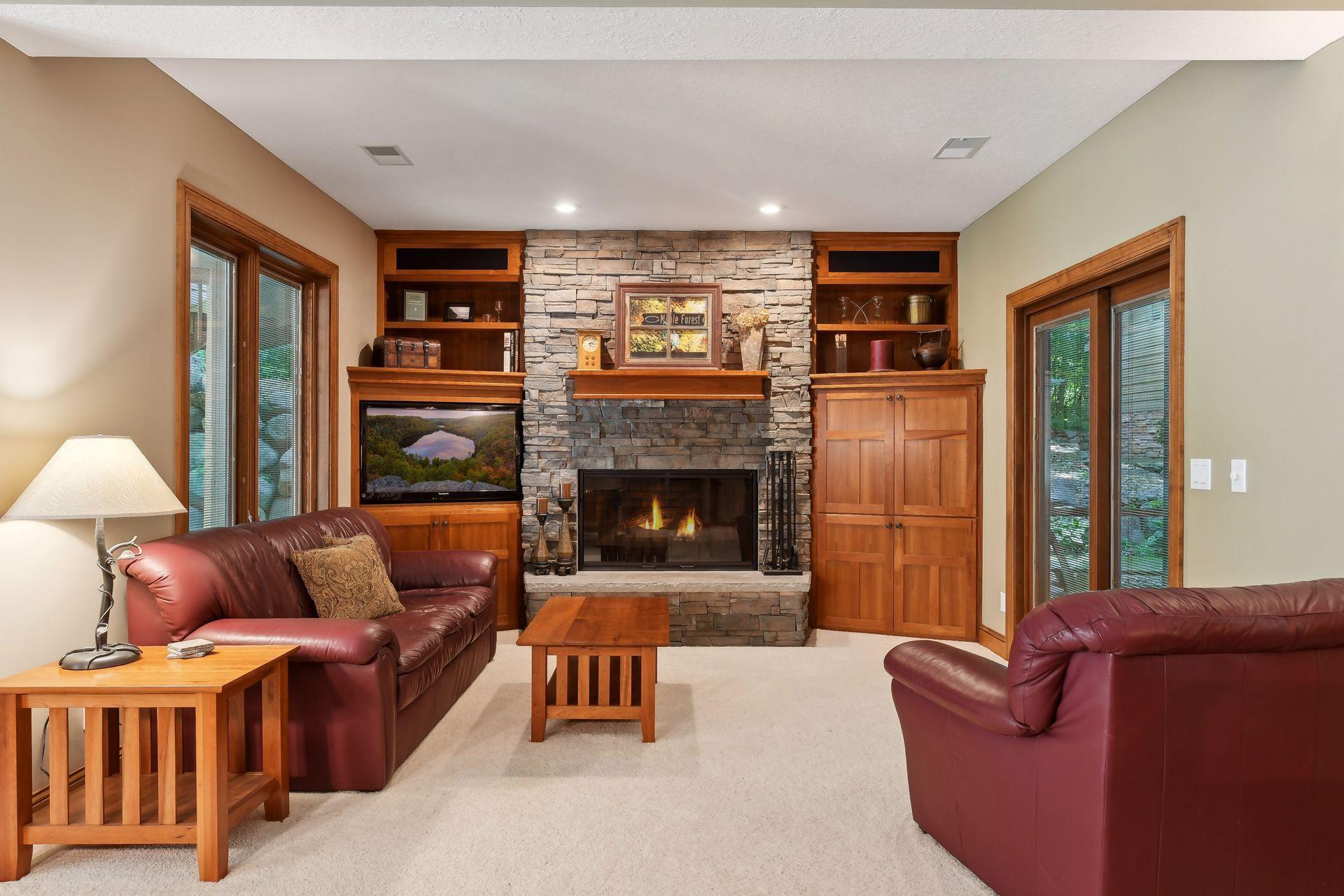 5995 Maple Forest