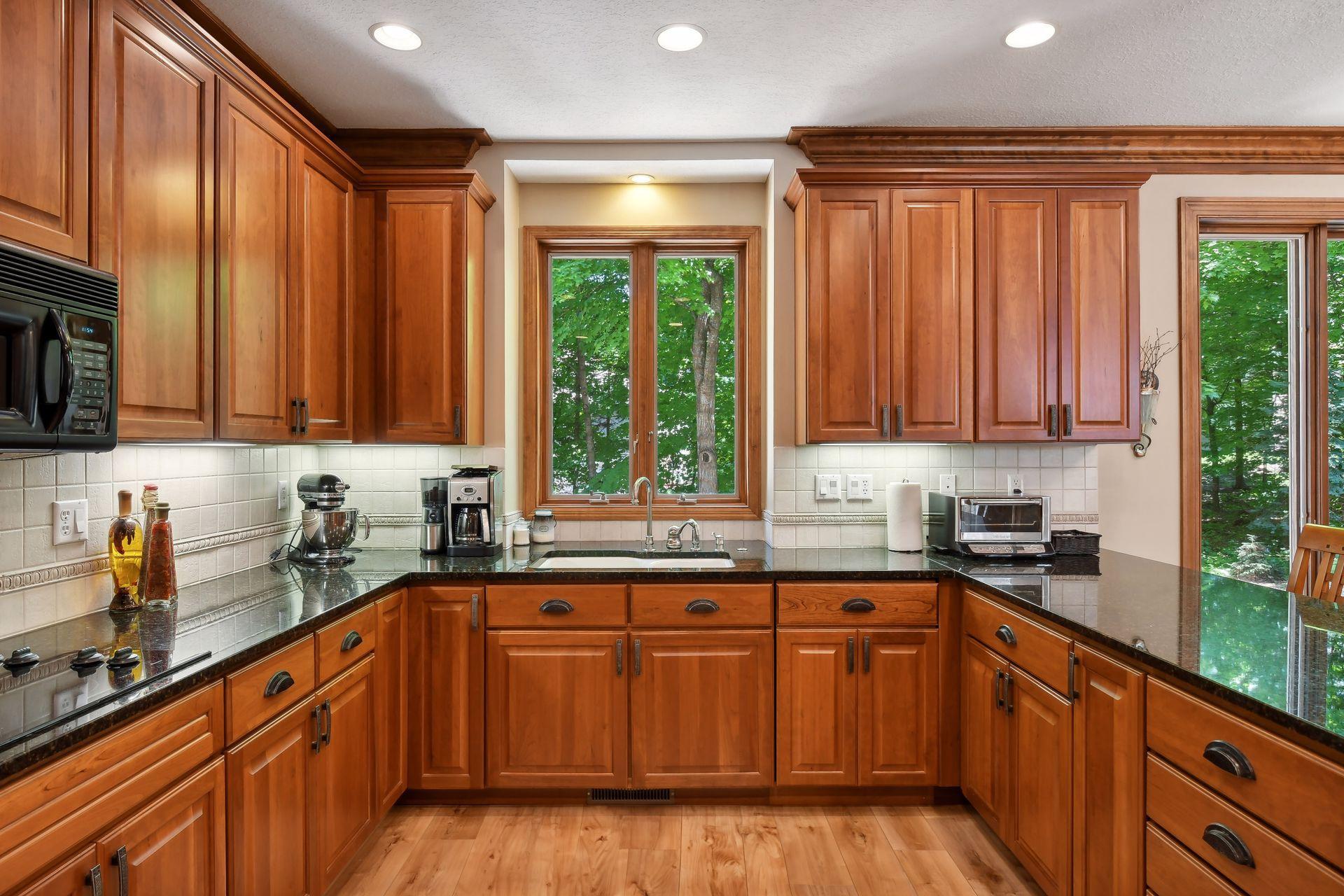 5995 Maple Forest