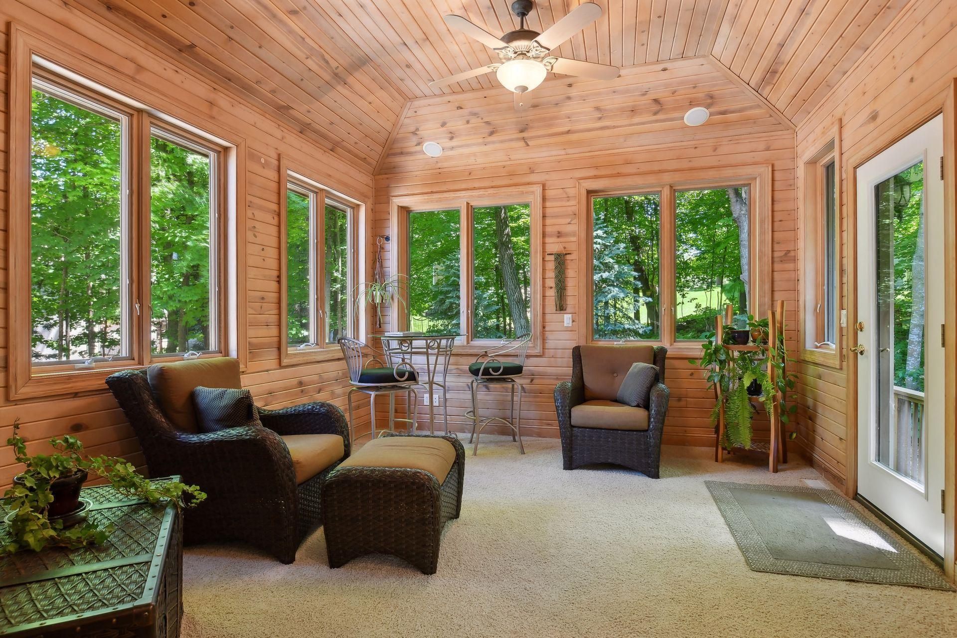 5995 Maple Forest