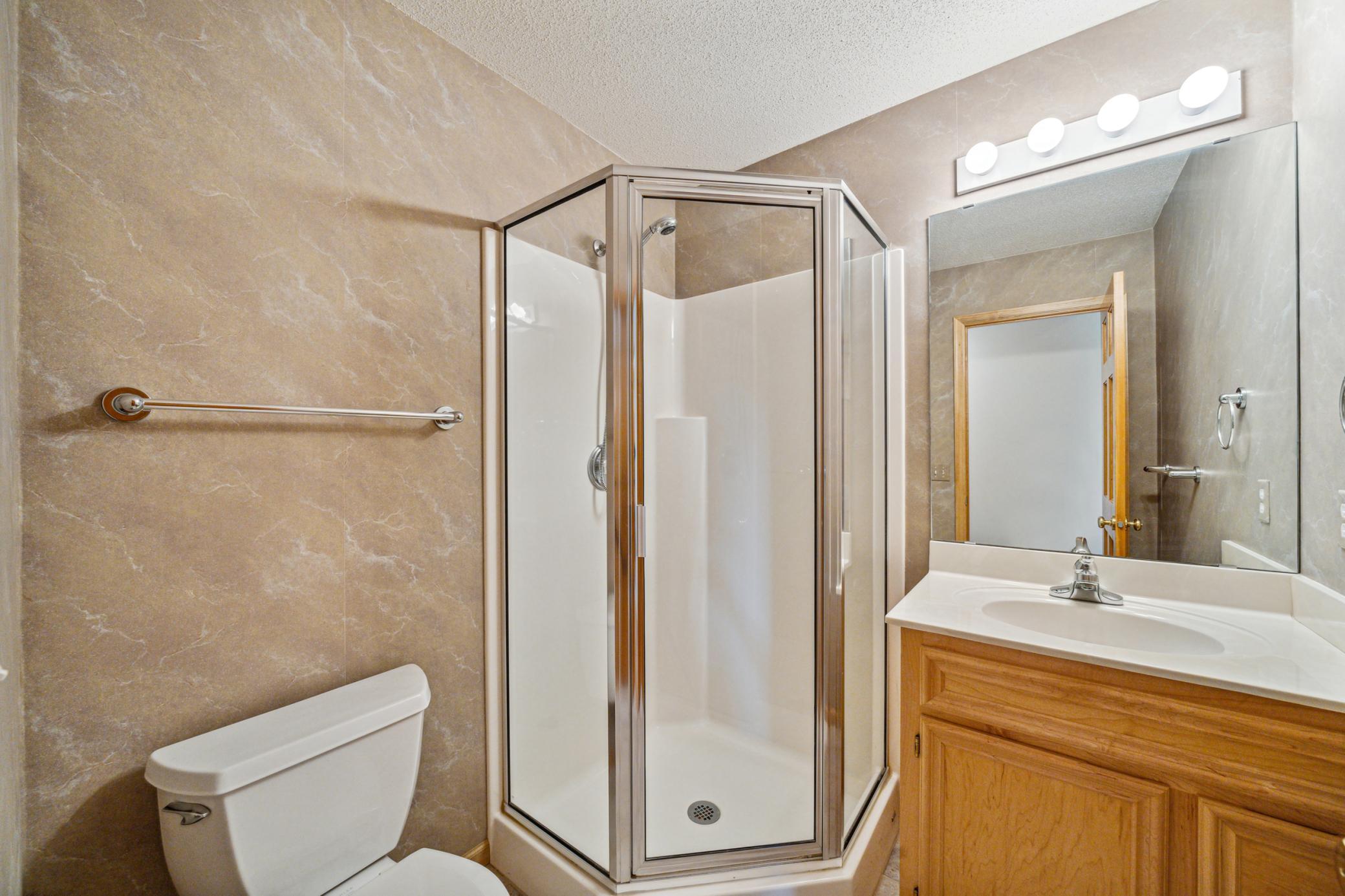 14726 Courtyard Circle