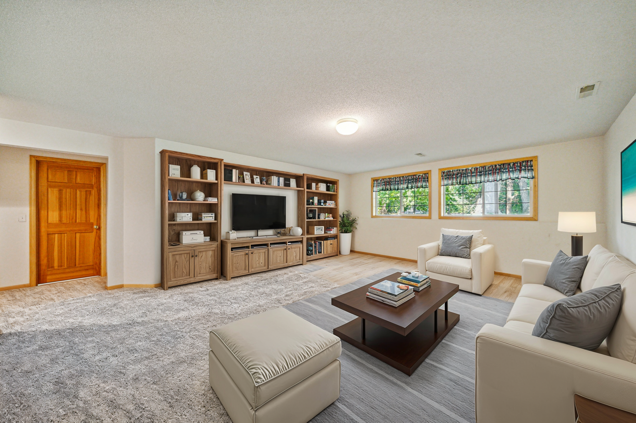 14726 Courtyard Circle