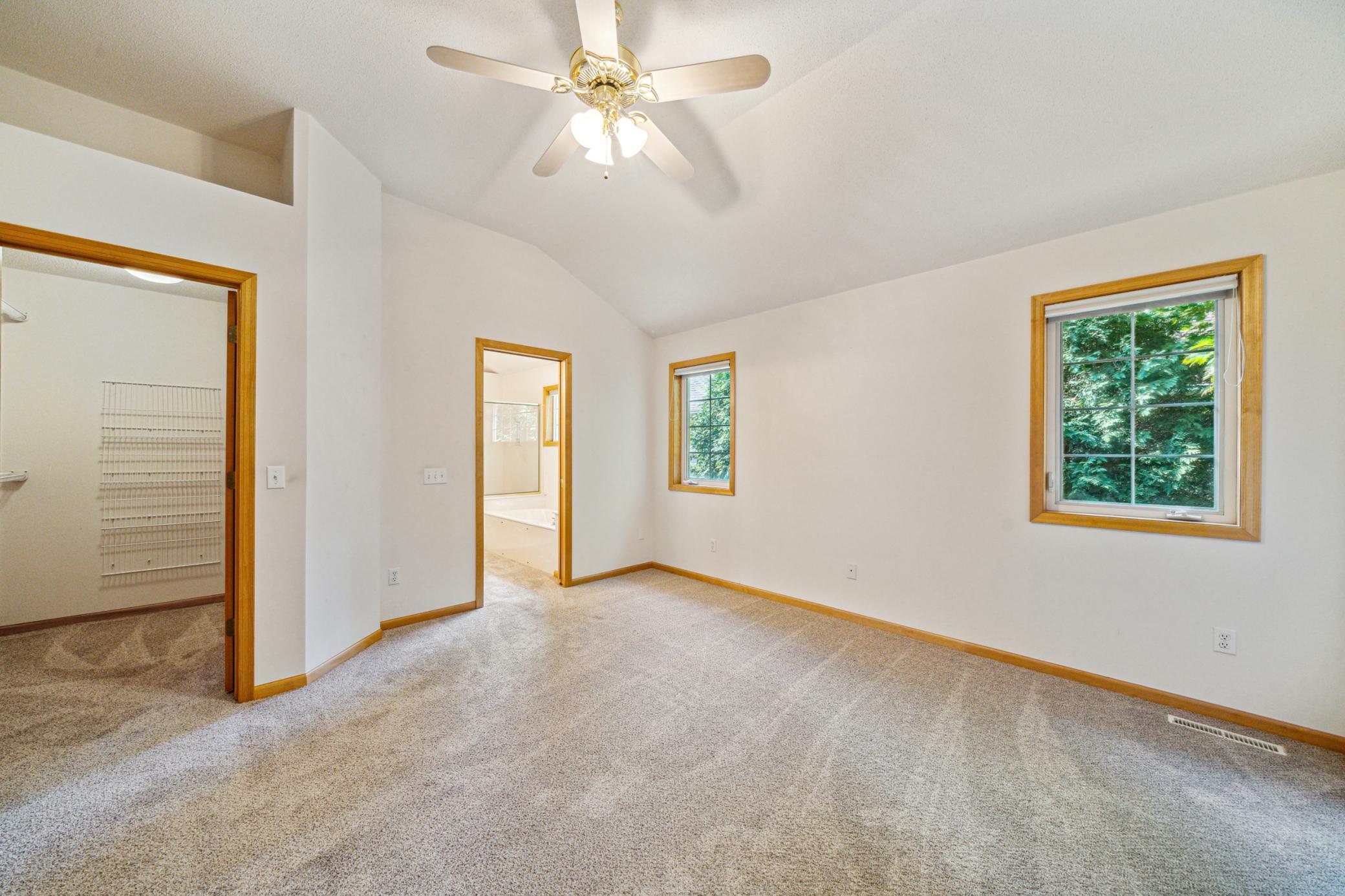 14726 Courtyard Circle