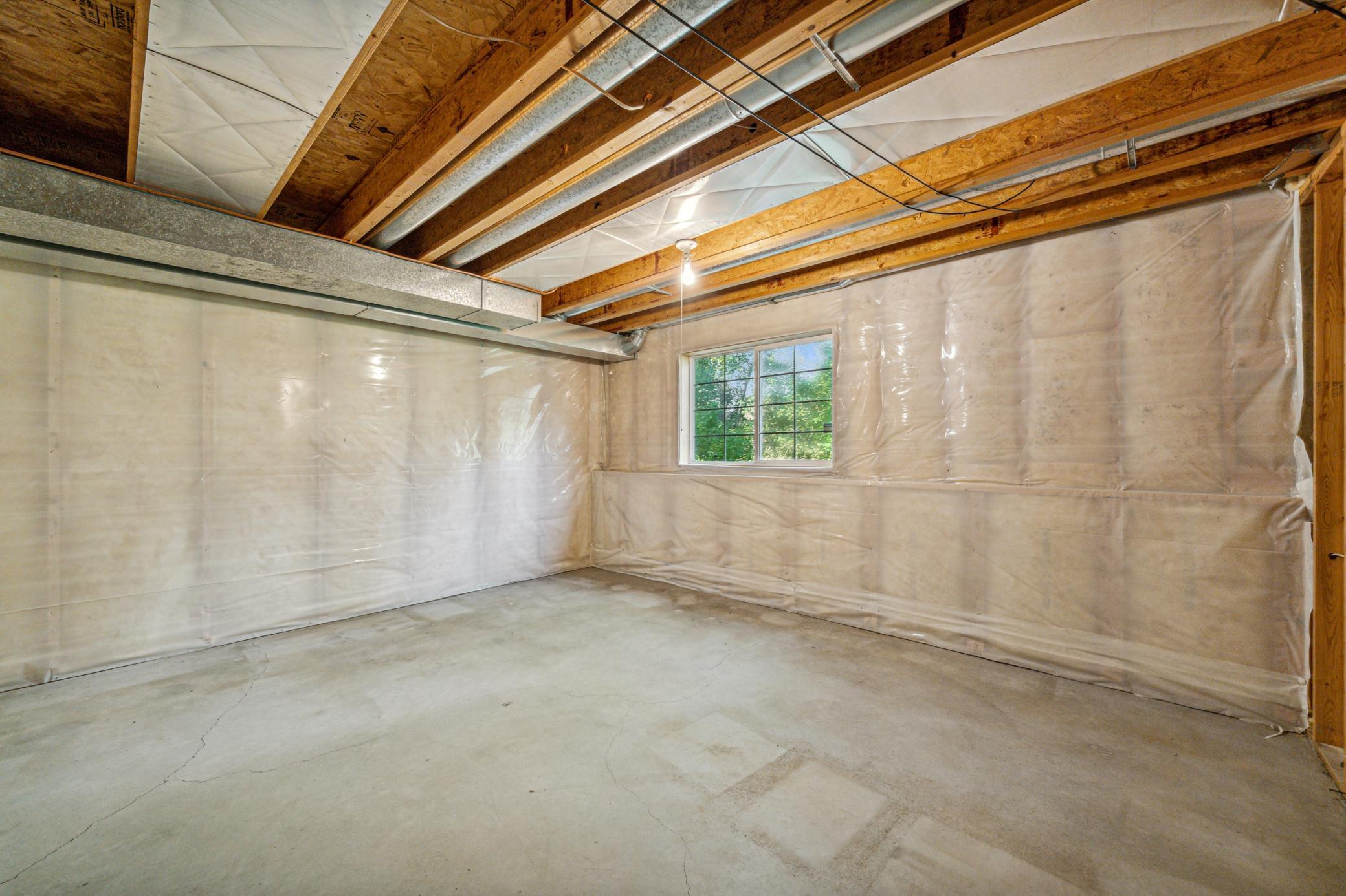 14726 Courtyard Circle