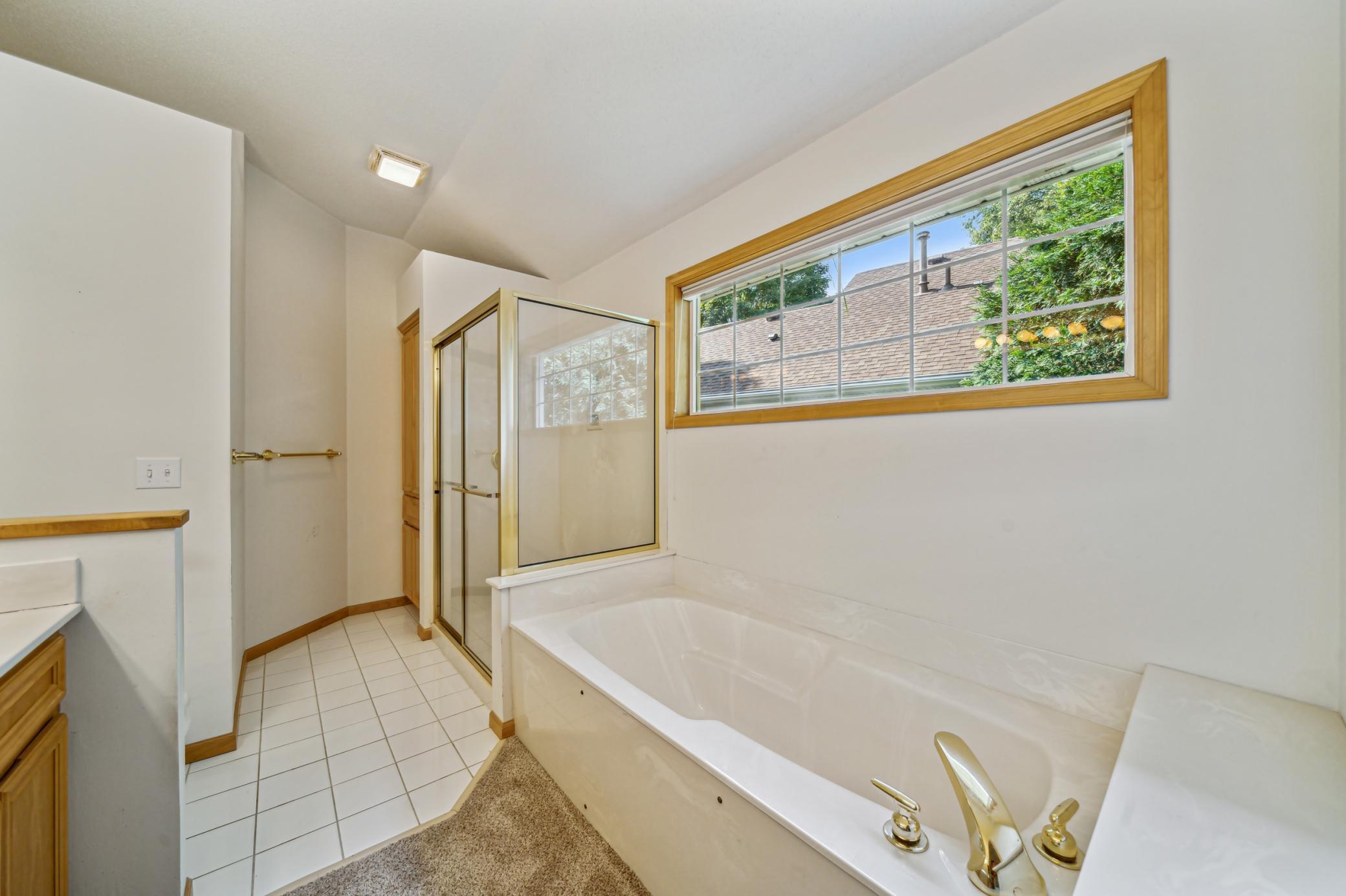 14726 Courtyard Circle