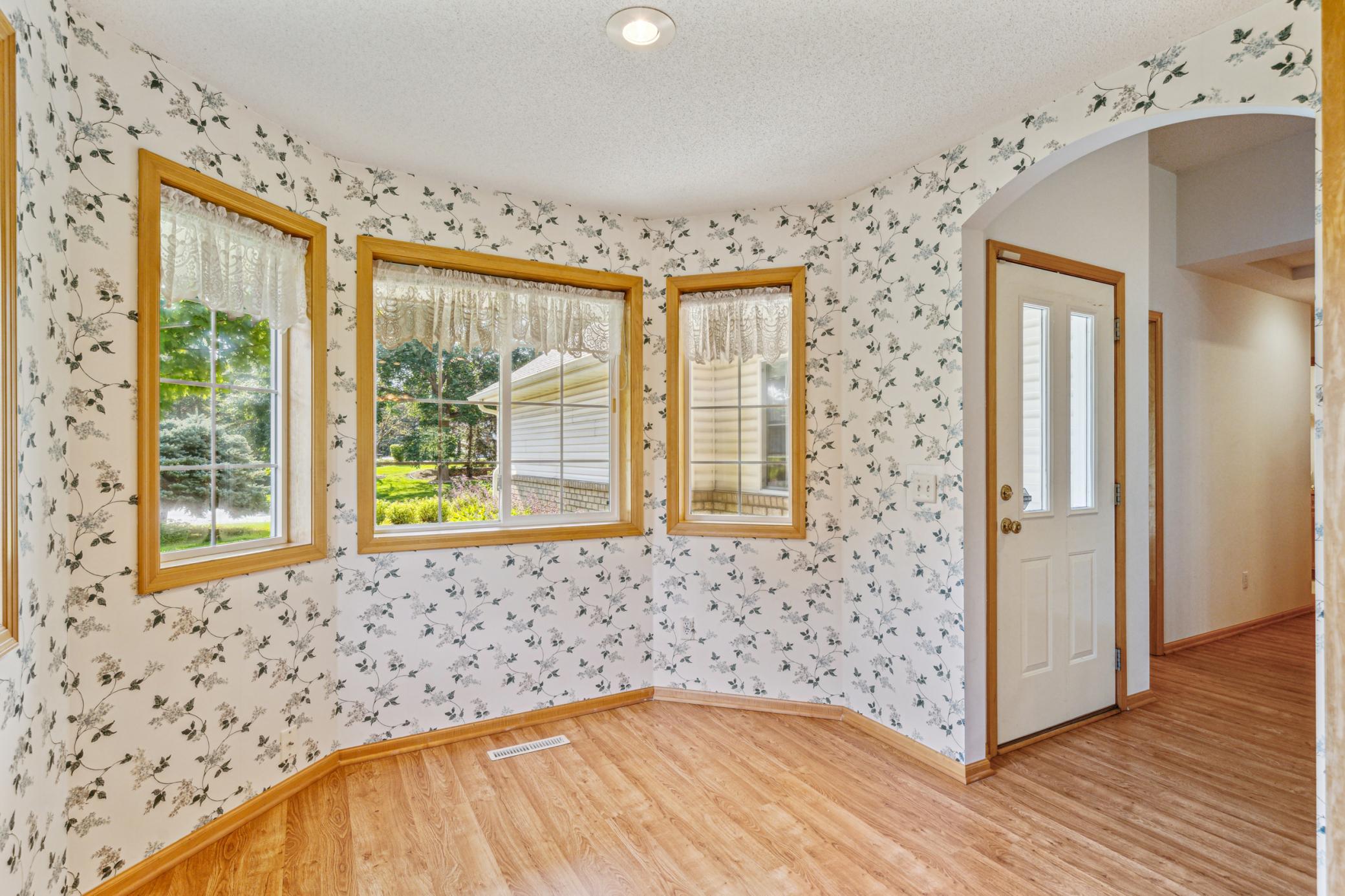 14726 Courtyard Circle