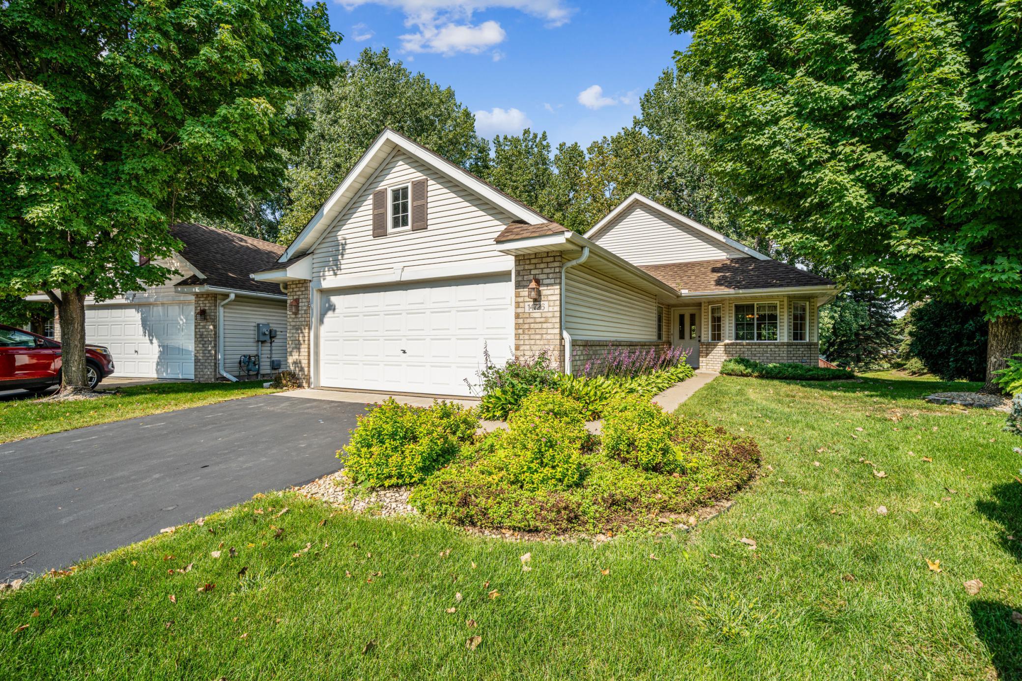 14726 Courtyard Circle