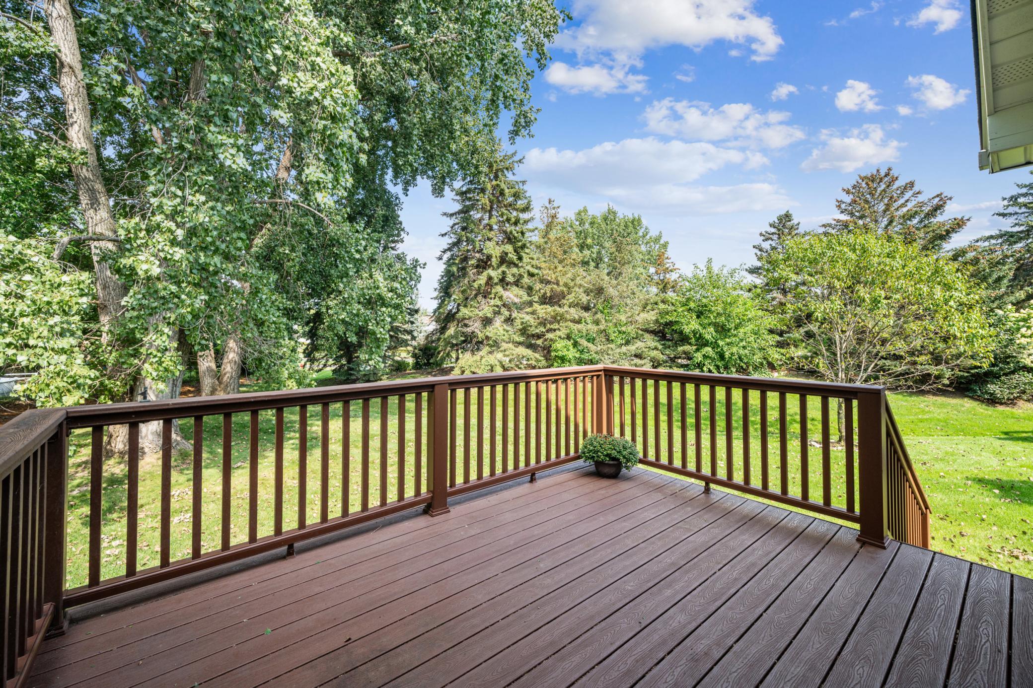 14726 Courtyard Circle