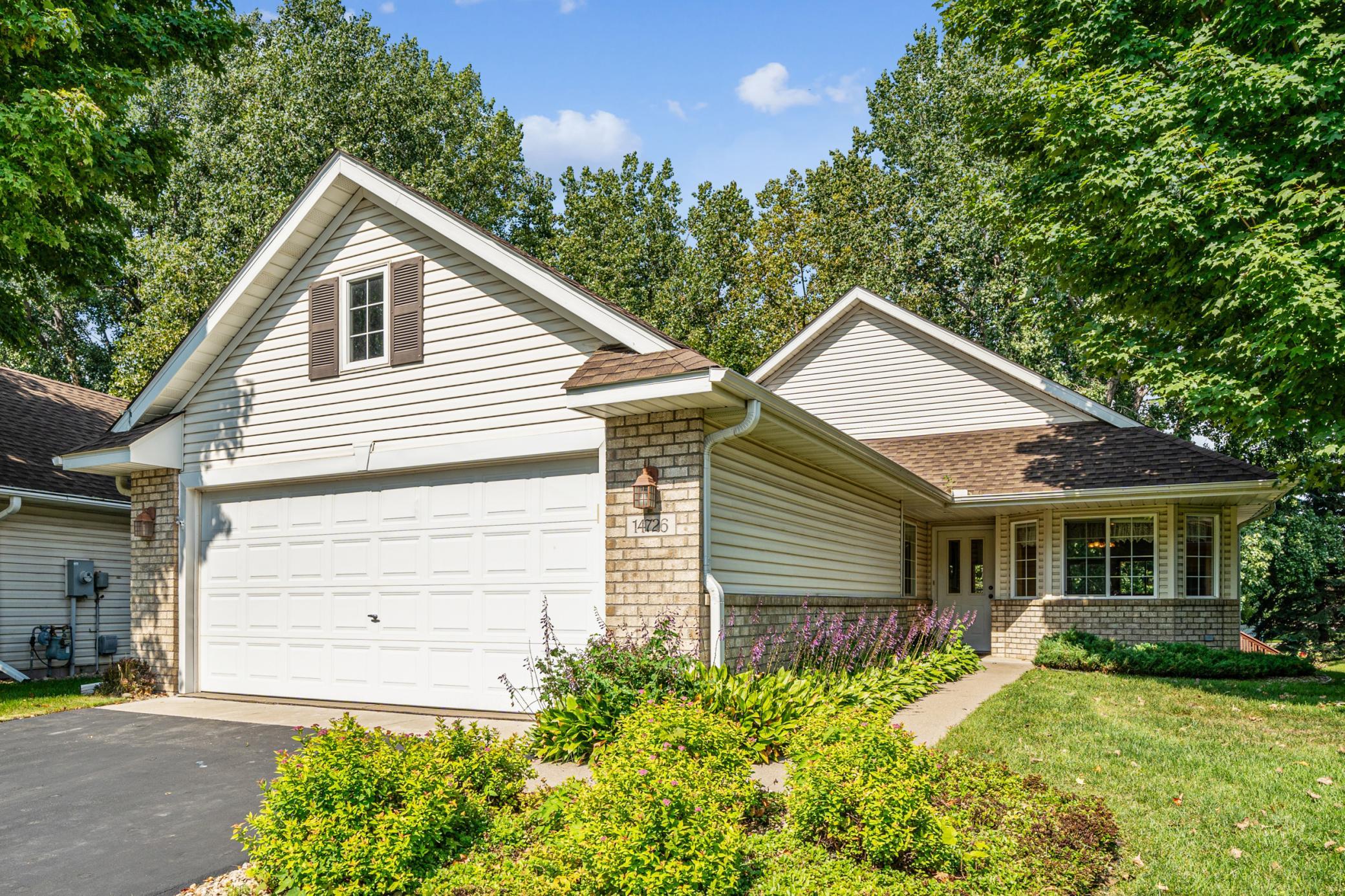 14726 Courtyard Circle